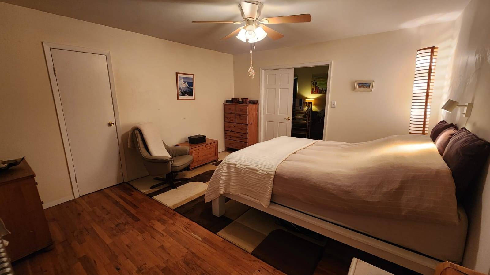 #22 photo, East 12th Street & Ave R, Gravesend , NY 11223