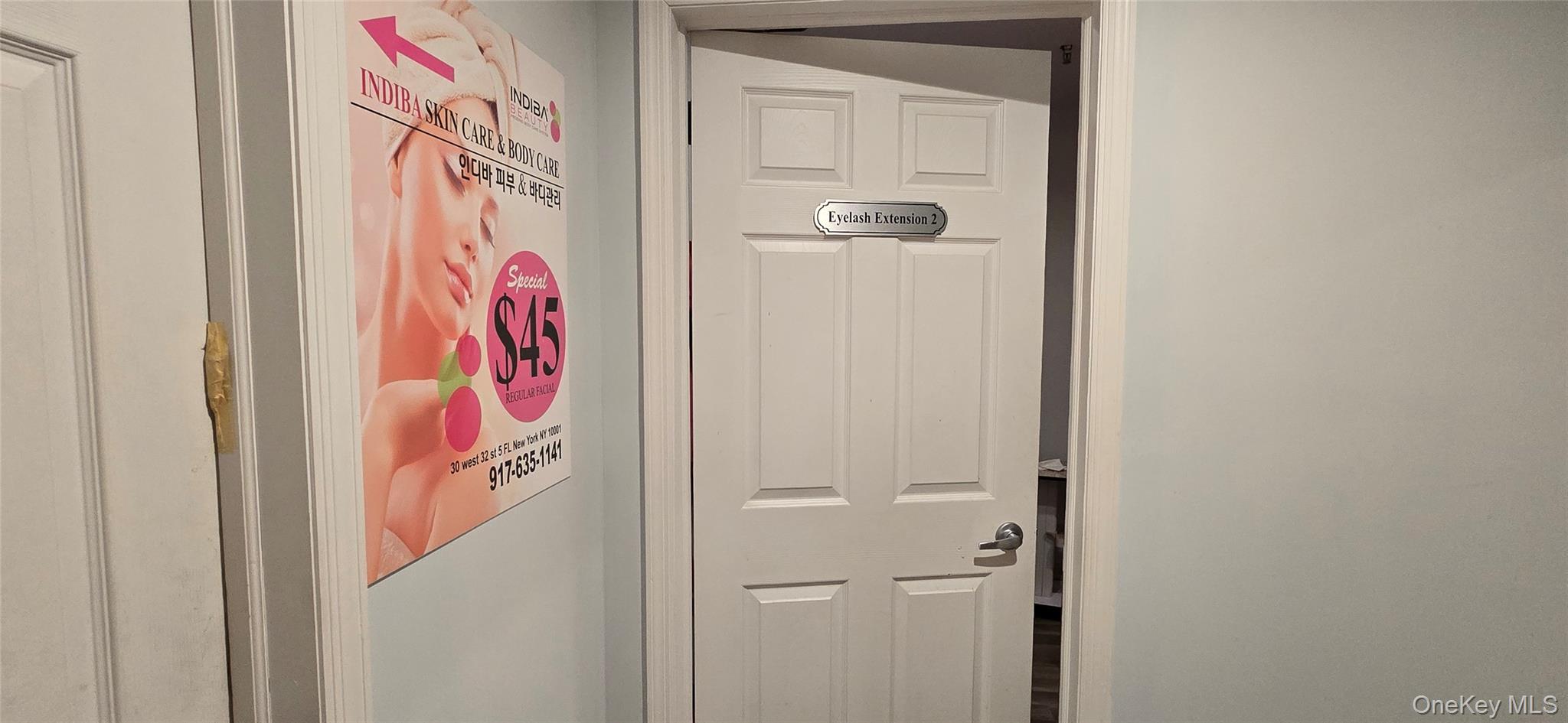 #5 photo, 30 W 32 Street, New York (Manhattan) , NY 10001