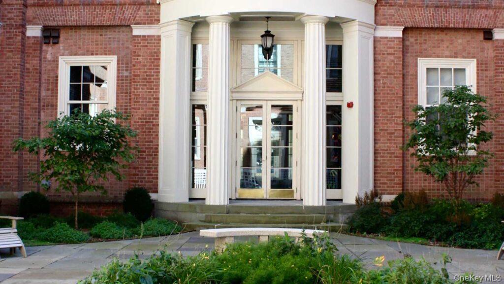 #5 photo, 480 Bedford, Chappaqua , NY 10514