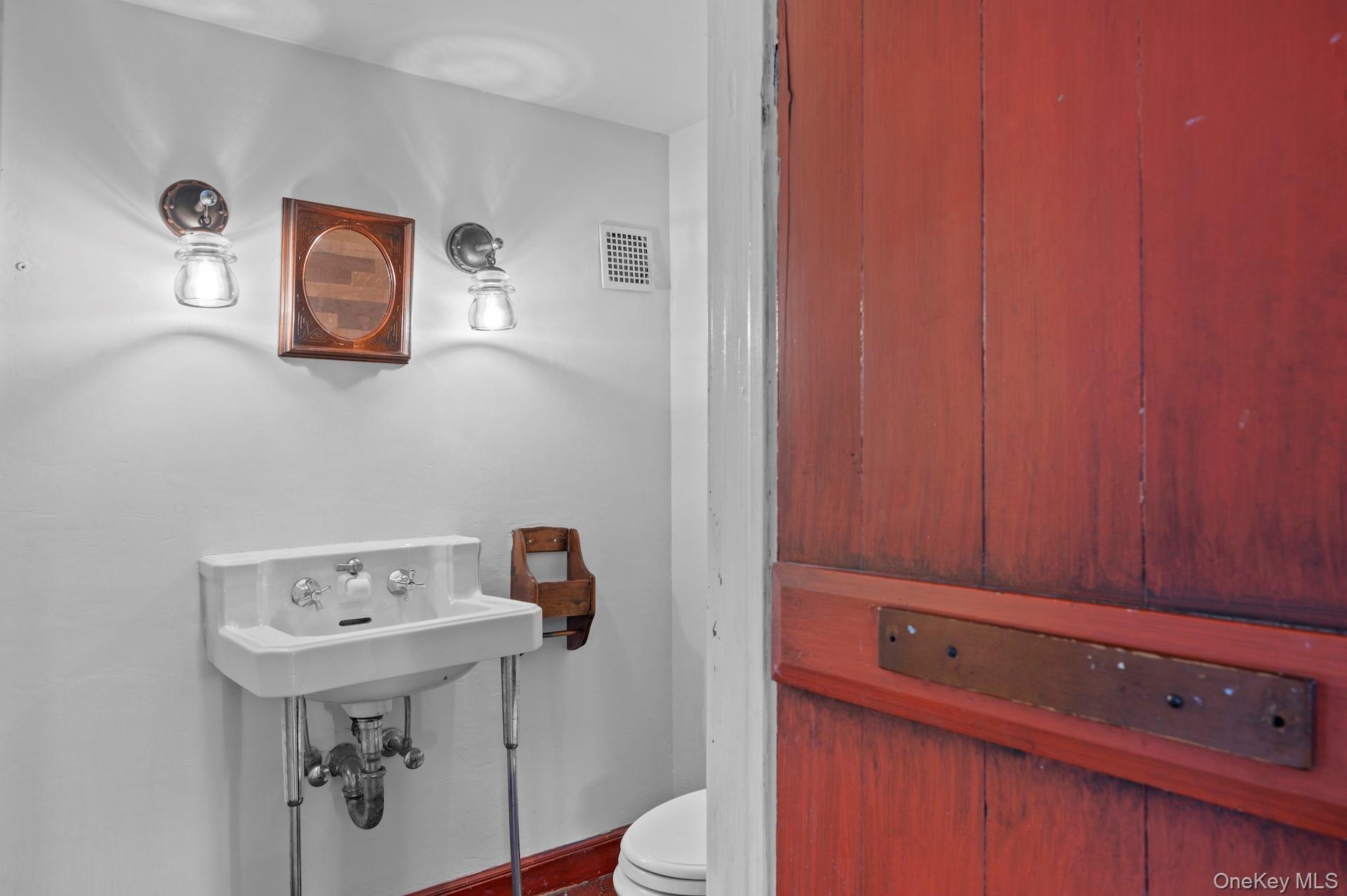 #5 photo, 82 Shingle House Road, Millwood , NY 10546