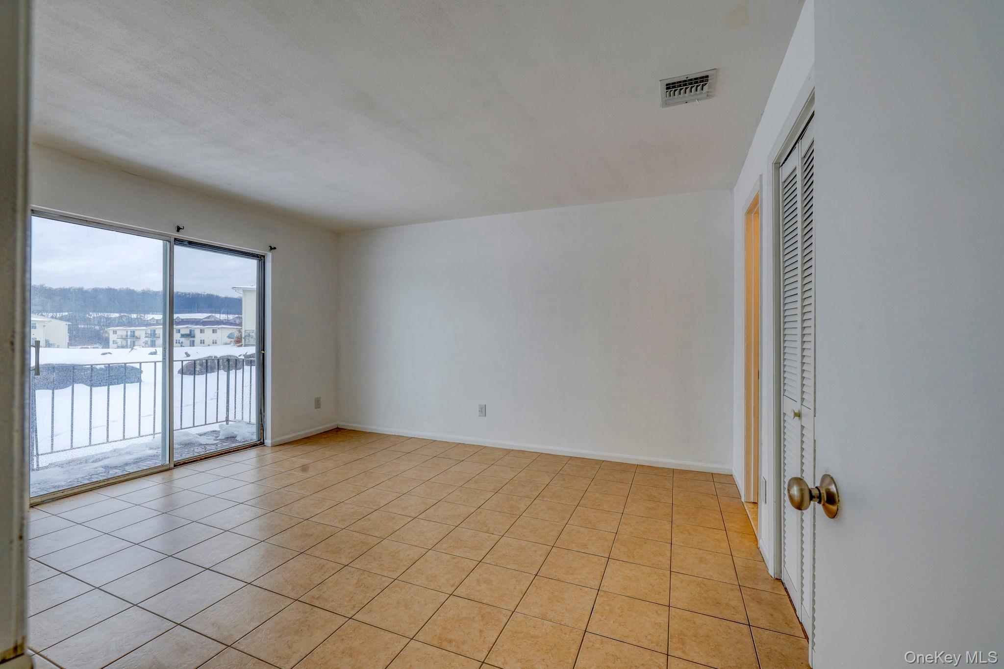 #6 photo, 276 Temple Hill Road, New Windsor , NY 12553