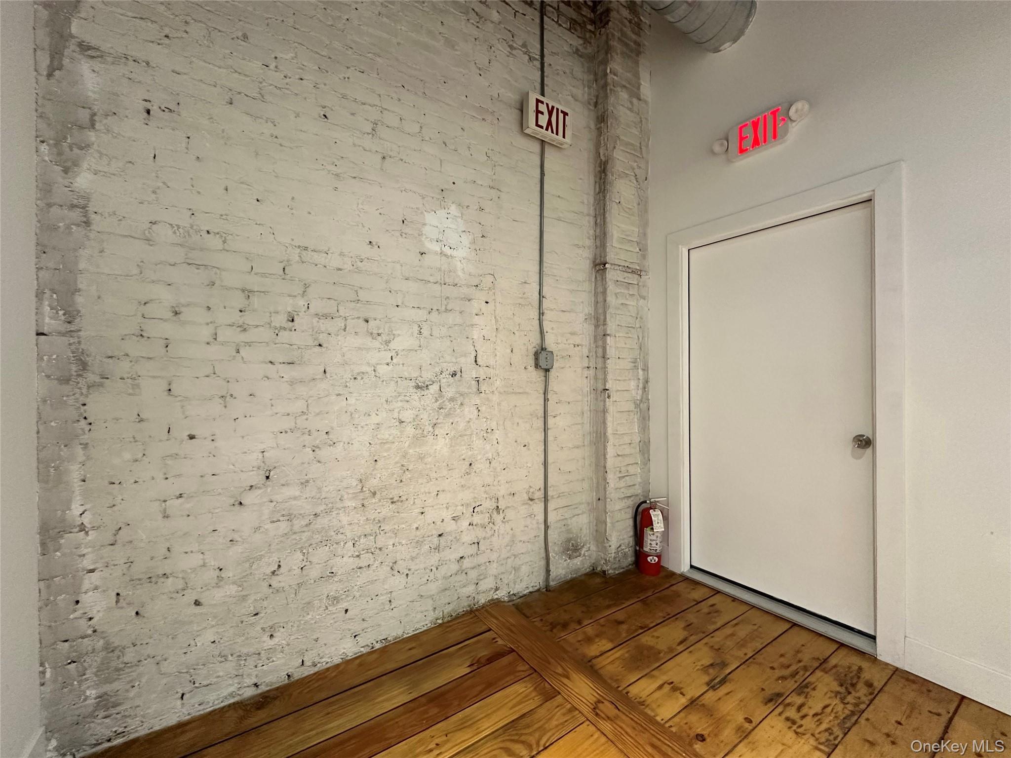 #7 photo, 46 Chambers Street, Newburgh , NY 12550