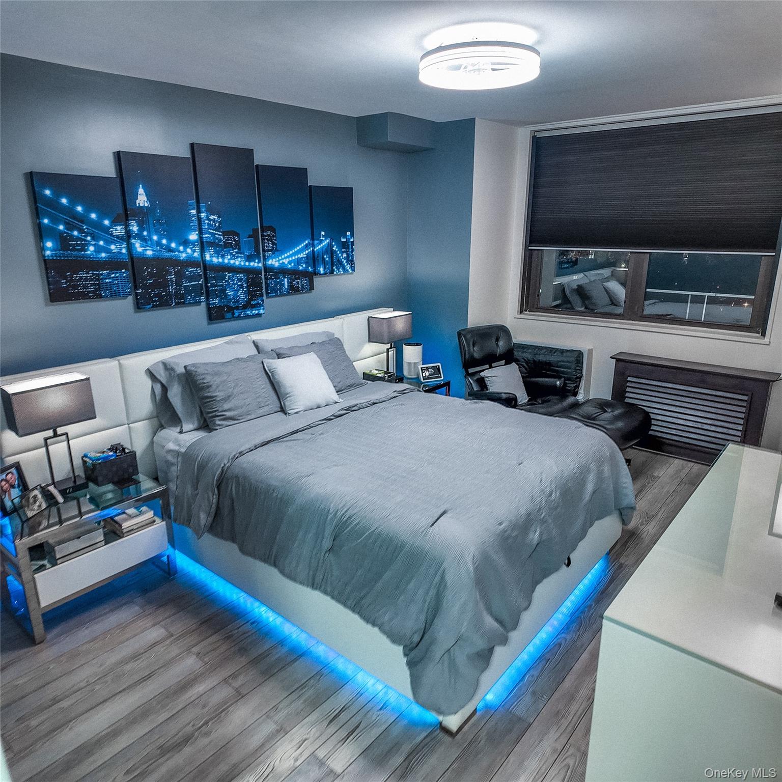 #1 photo, 1966 Newbold Avenue, Bronx , NY 10472