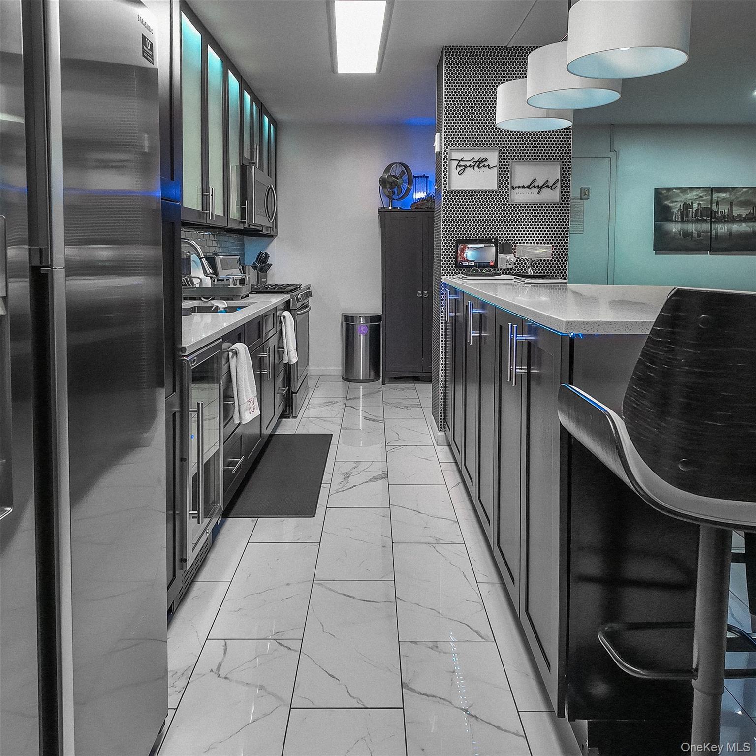 #5 photo, 1966 Newbold Avenue, Bronx , NY 10472