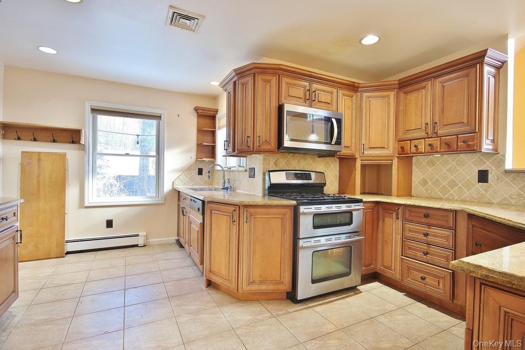 #8 photo, 415 N Shore Drive, Wurtsboro , NY 12790