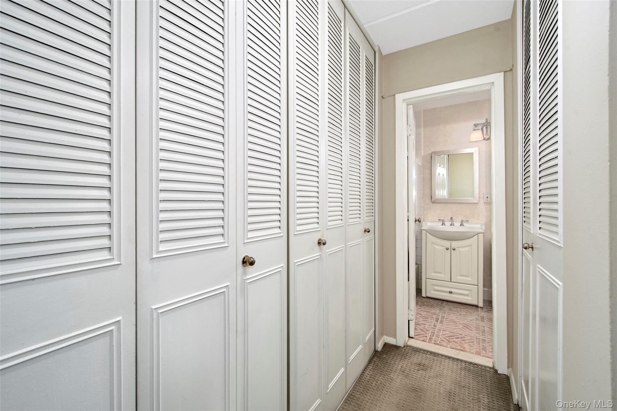 #17 photo, 470 Halstead, Harrison , NY 10528