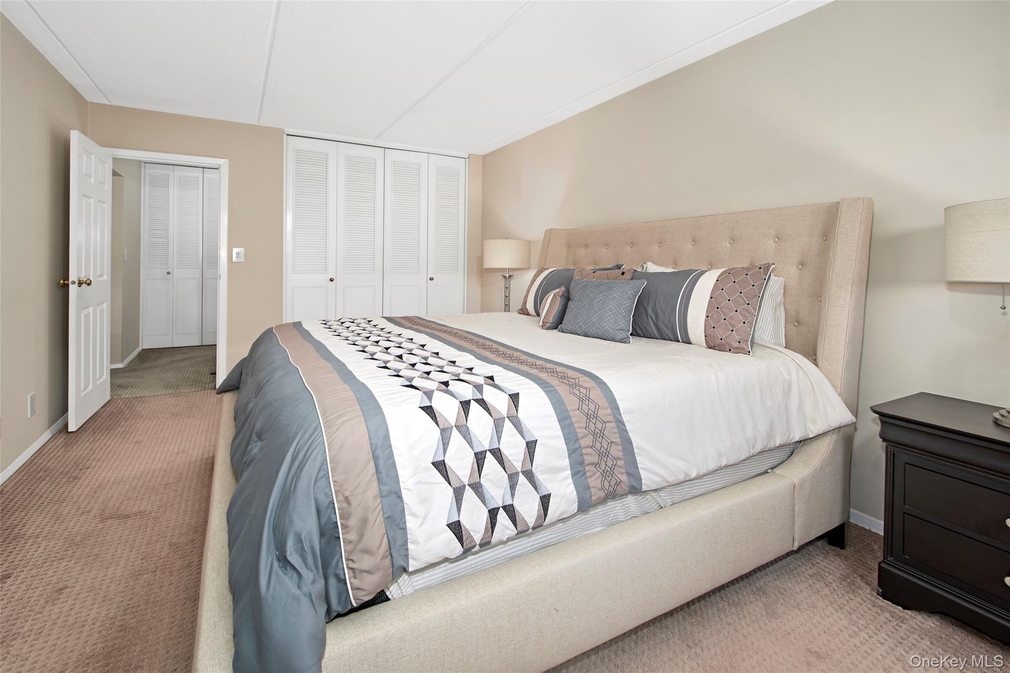 #19 photo, 470 Halstead, Harrison , NY 10528