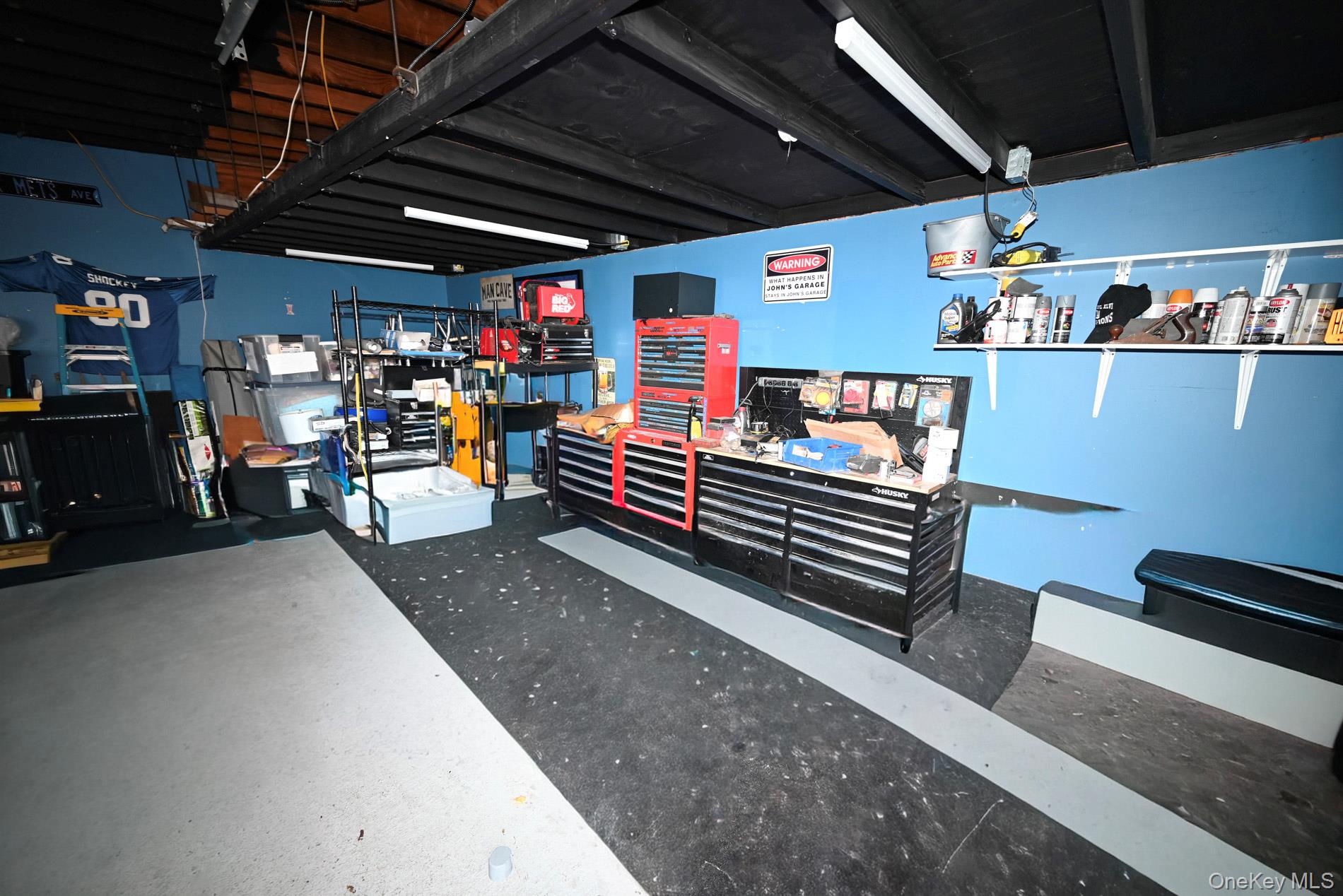 #13 photo, 308 Jericho, New Hyde Park , NY 11040