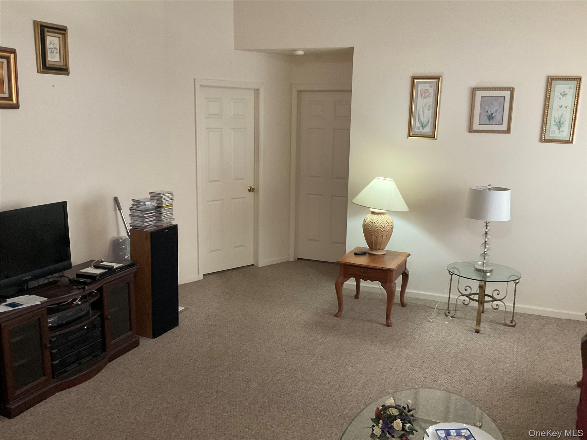 #9 photo, 409 Village Circle, Manorville , NY 11949