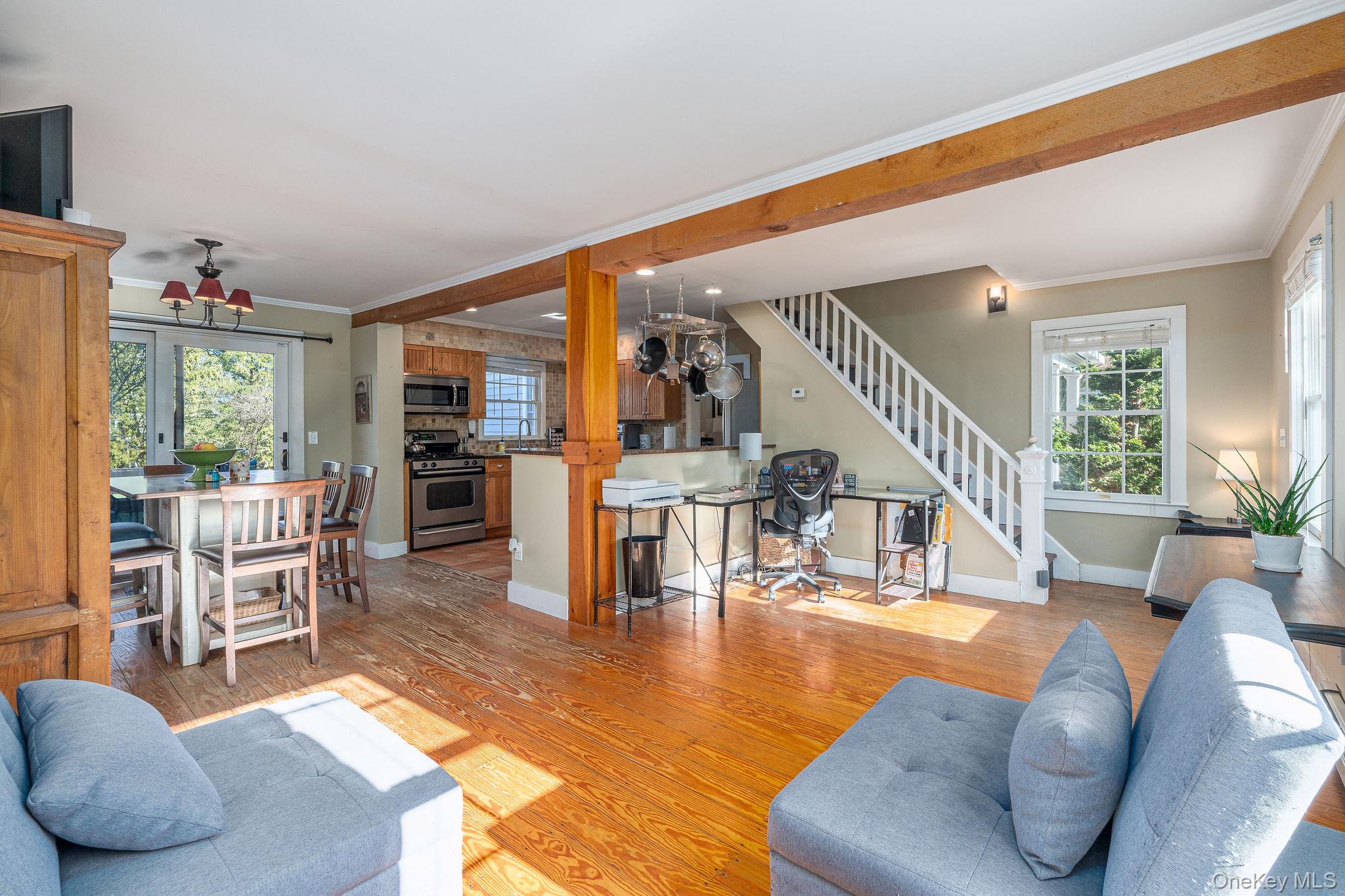 #10 photo, 735 aka 718 Wiggins Wiggins Street, Greenport , NY 11944