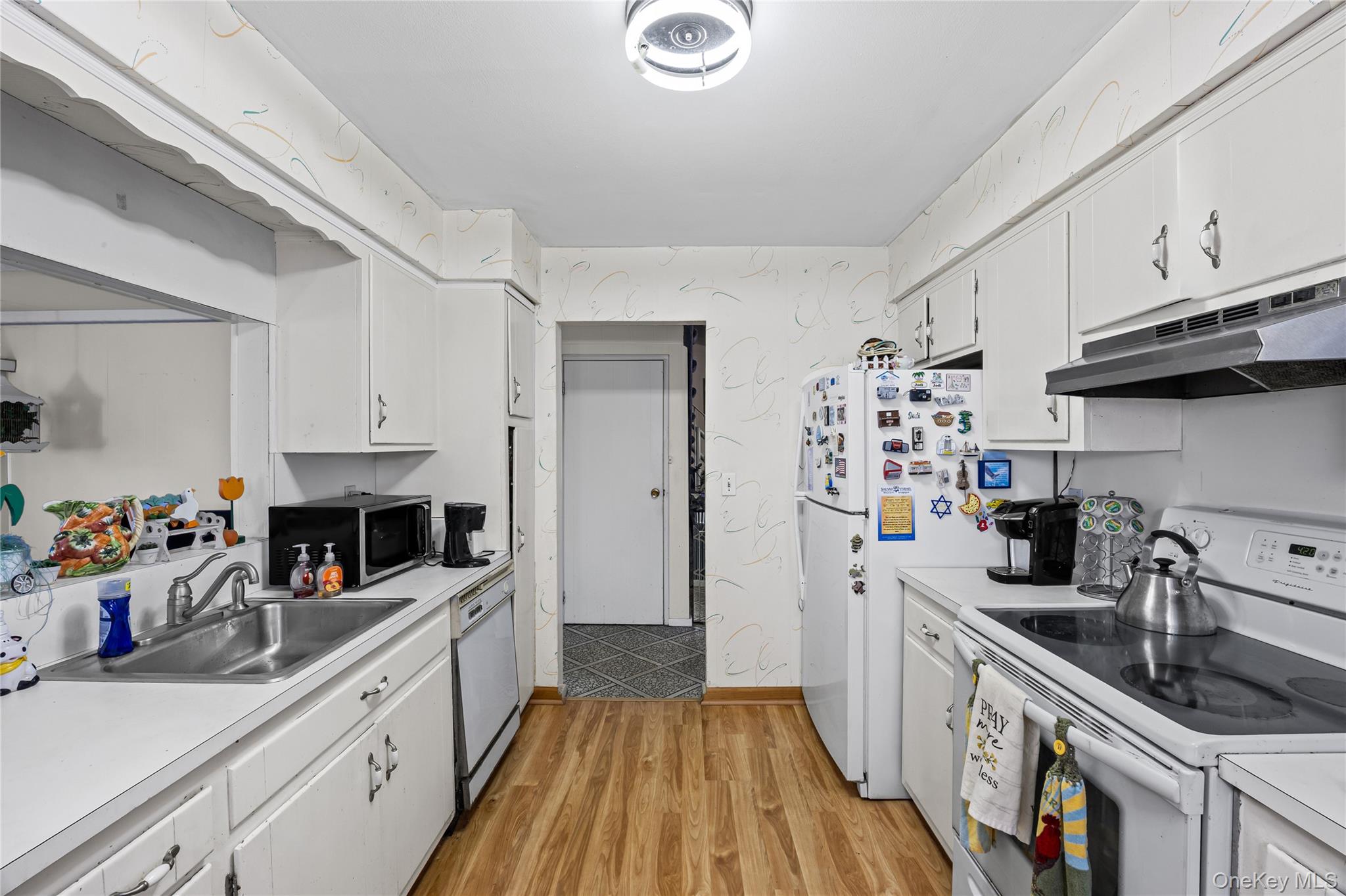 #7 photo, 2929 Mandalay Beach Road, Wantagh , NY 11793