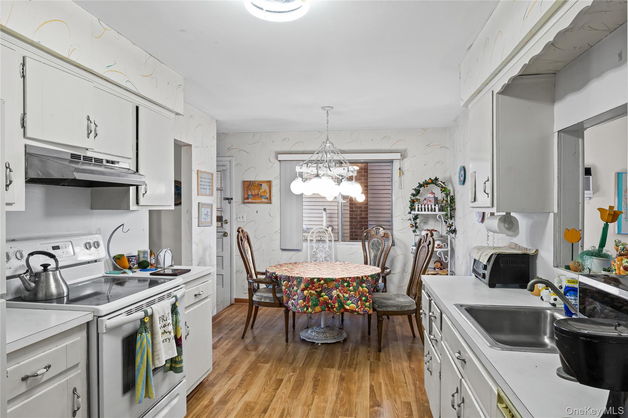 #8 photo, 2929 Mandalay Beach Road, Wantagh , NY 11793