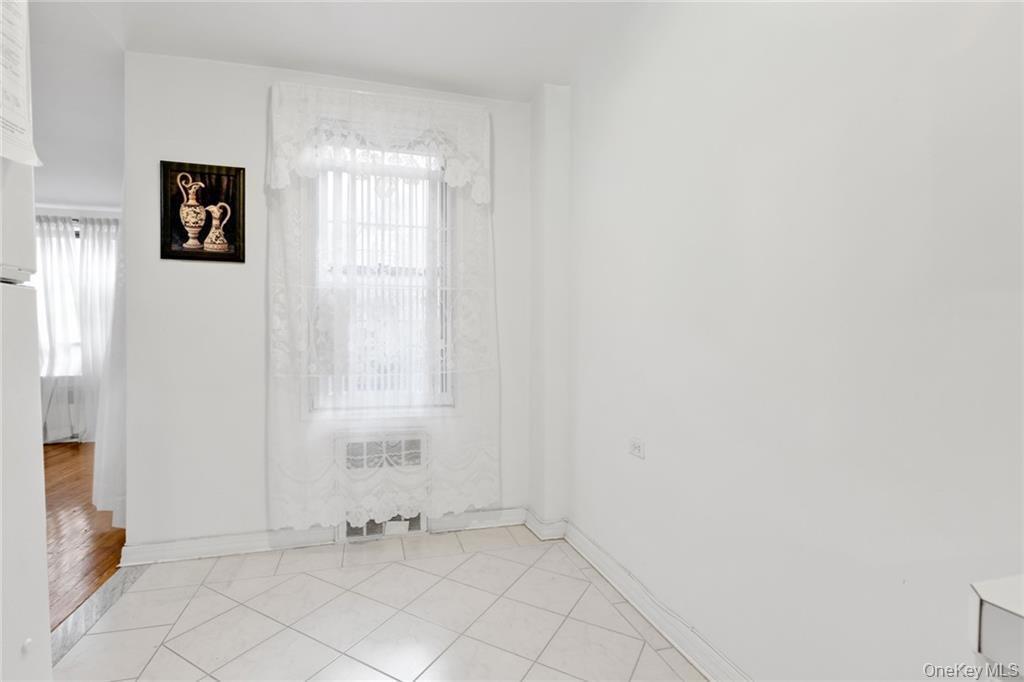 #12 photo, 3101 Ocean Parkway, Brooklyn , NY 11235