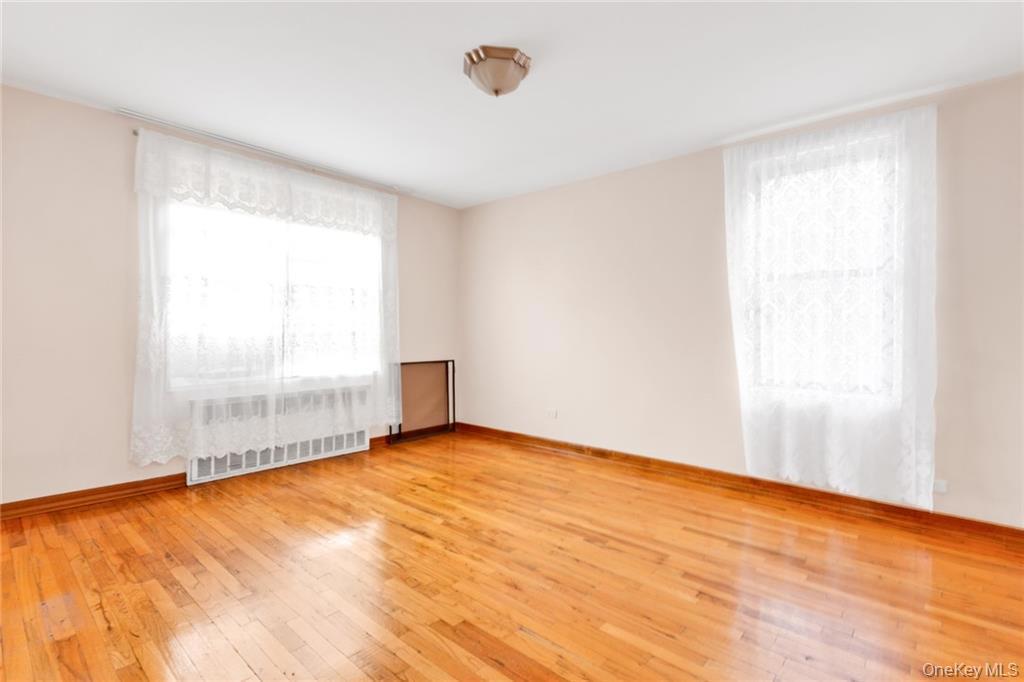 #14 photo, 3101 Ocean Parkway, Brooklyn , NY 11235