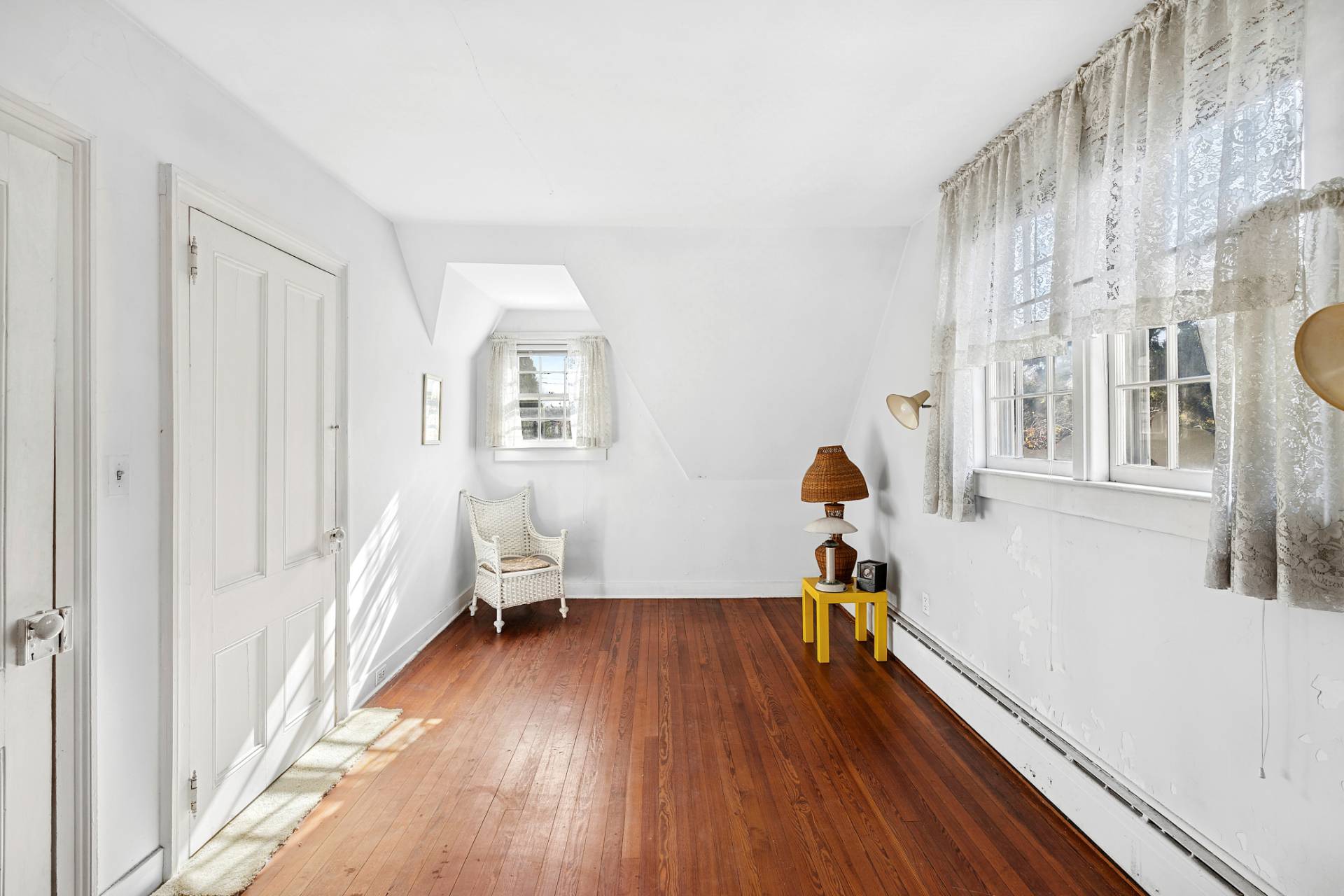 #10 photo, 201 Herrick Road, Southampton , NY 11968