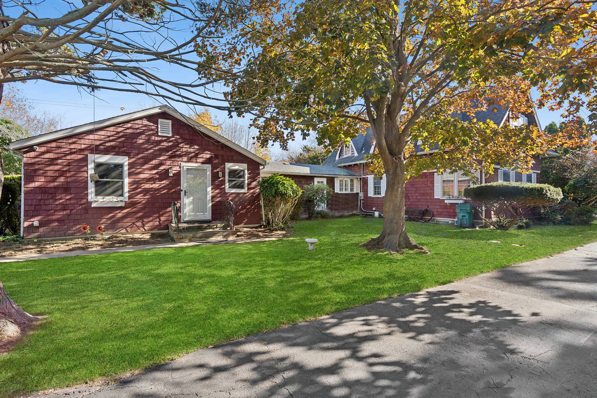 #24 photo, 201 Herrick Road, Southampton , NY 11968