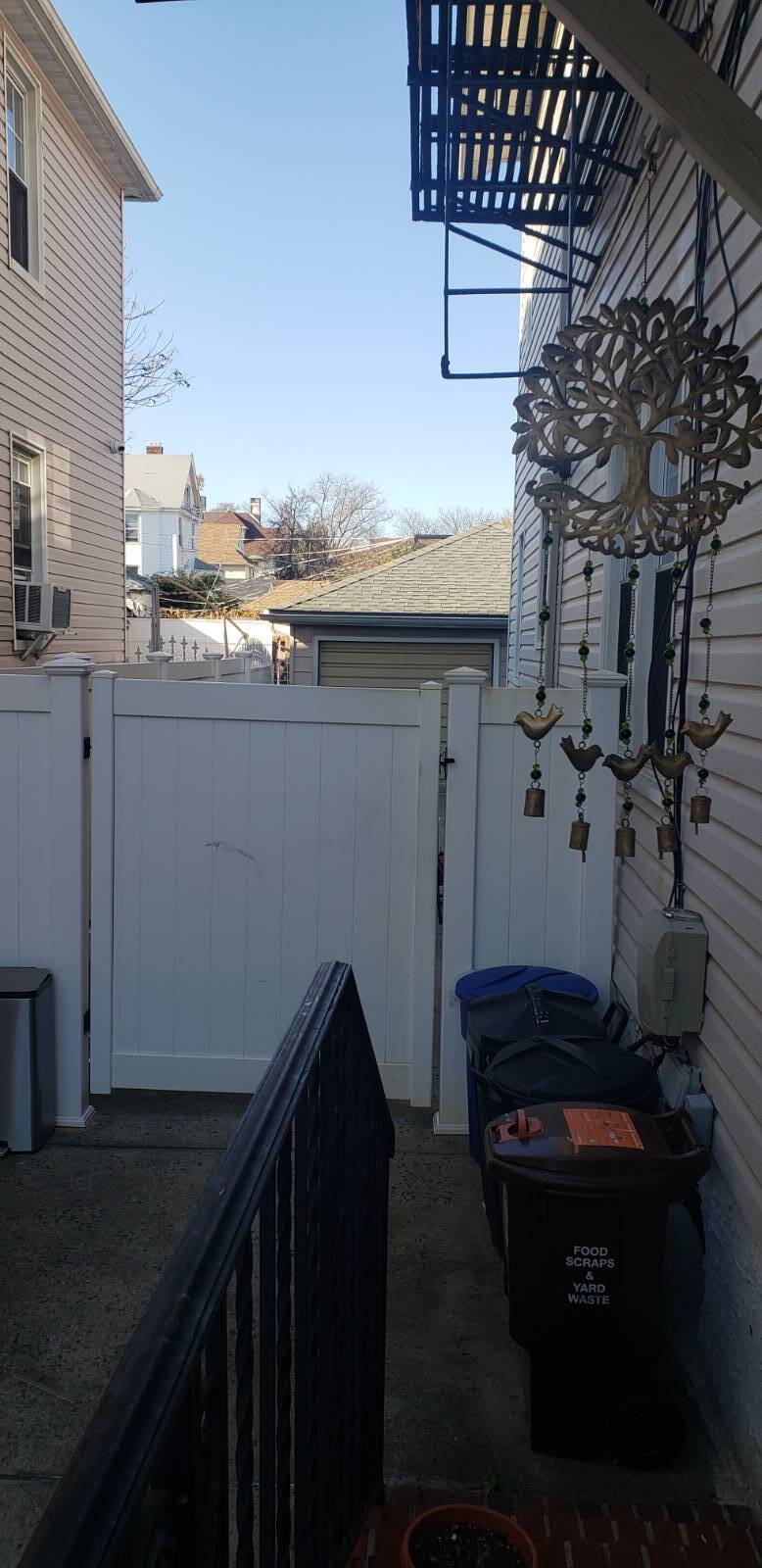 #2 photo, 10515 27th Avenue, East Elmhurst , NY 11369