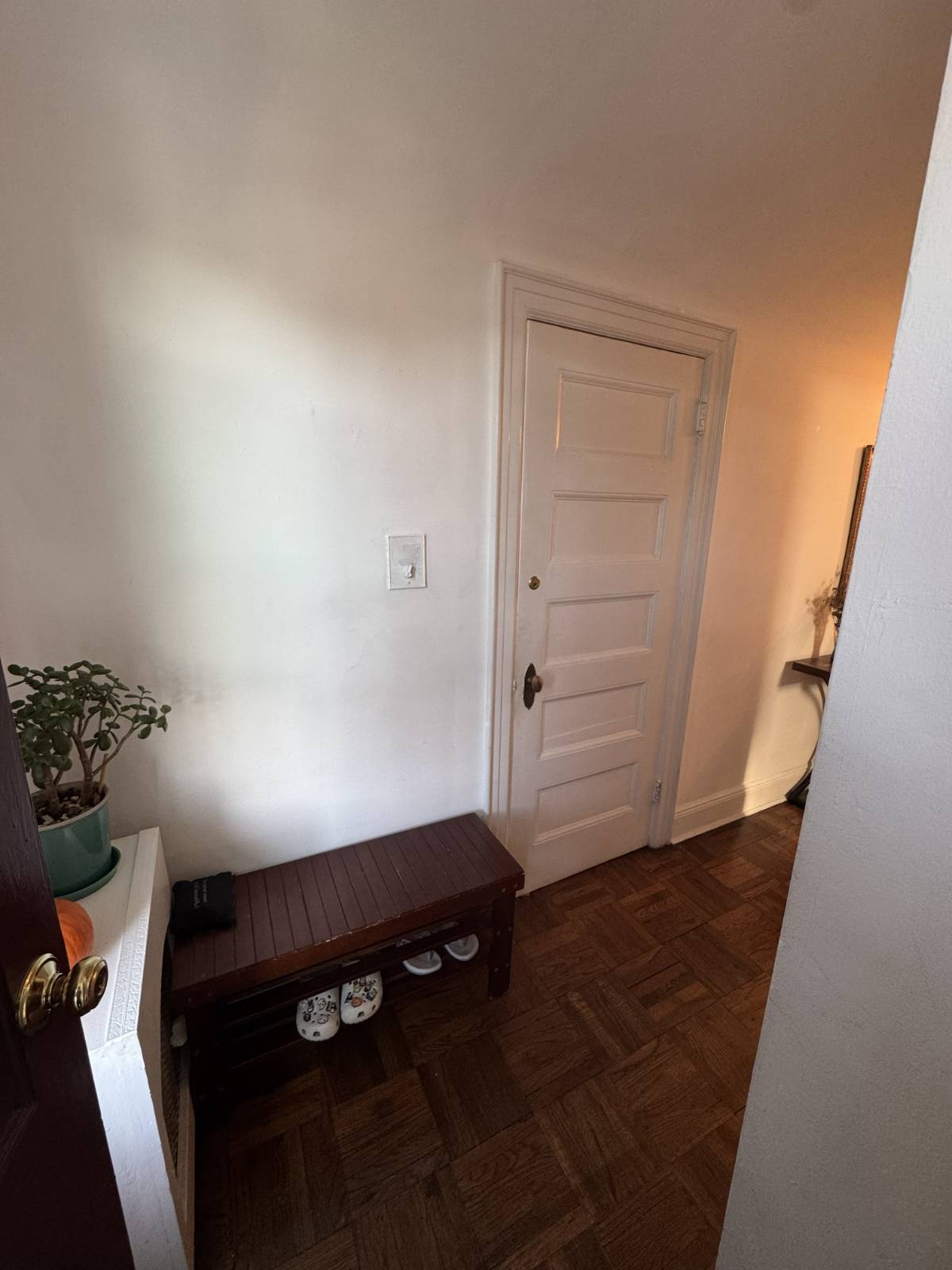 #31 photo, 10515 27th Avenue, East Elmhurst , NY 11369