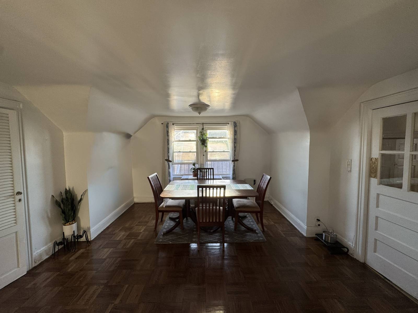 #37 photo, 10515 27th Avenue, East Elmhurst , NY 11369