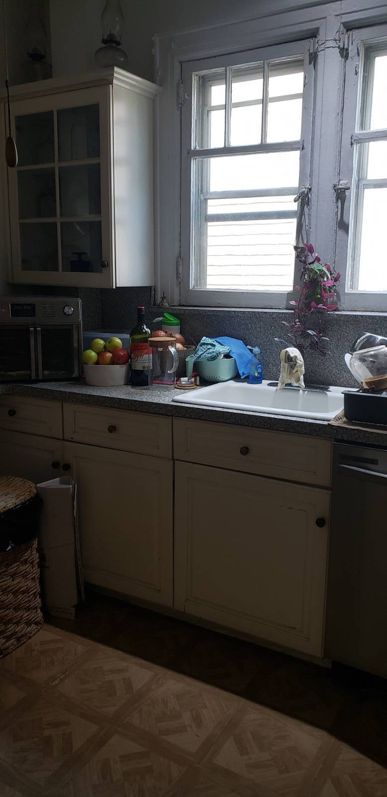 #9 photo, 10515 27th Avenue, East Elmhurst , NY 11369