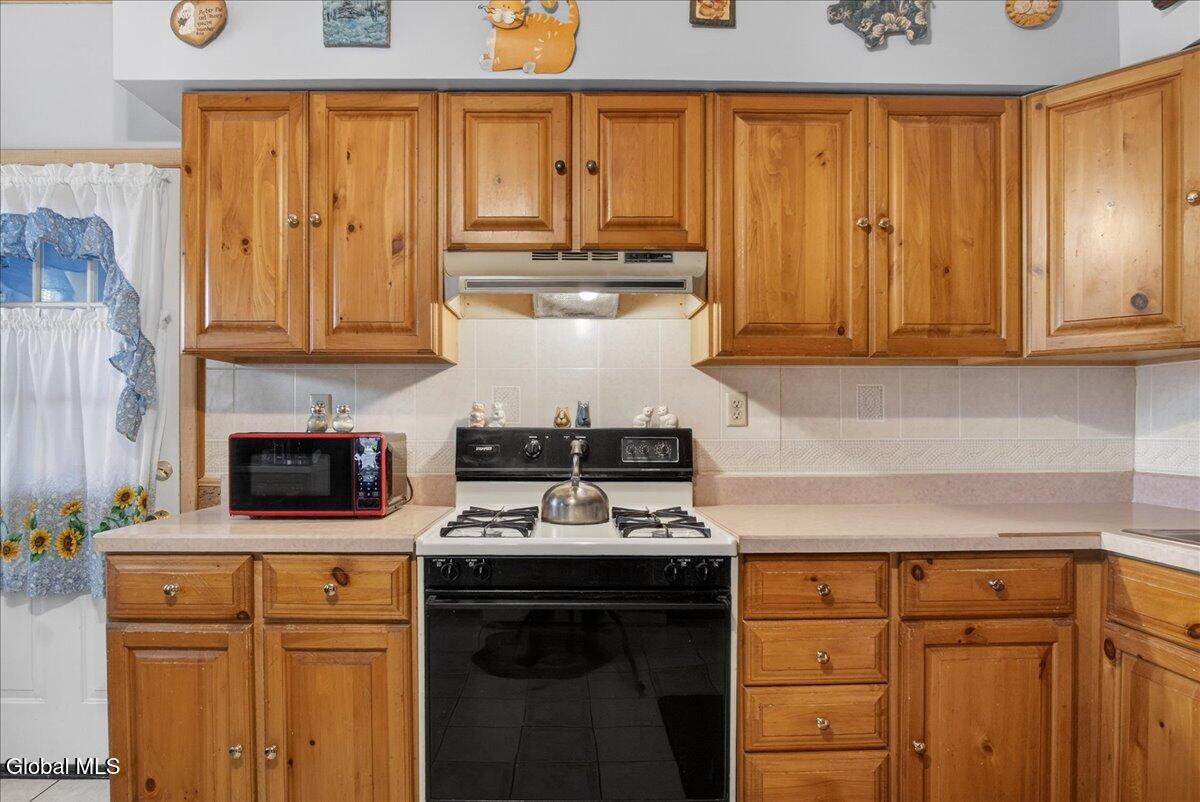 #11 photo, 44 Pine Street, Rensselaer , NY 12144