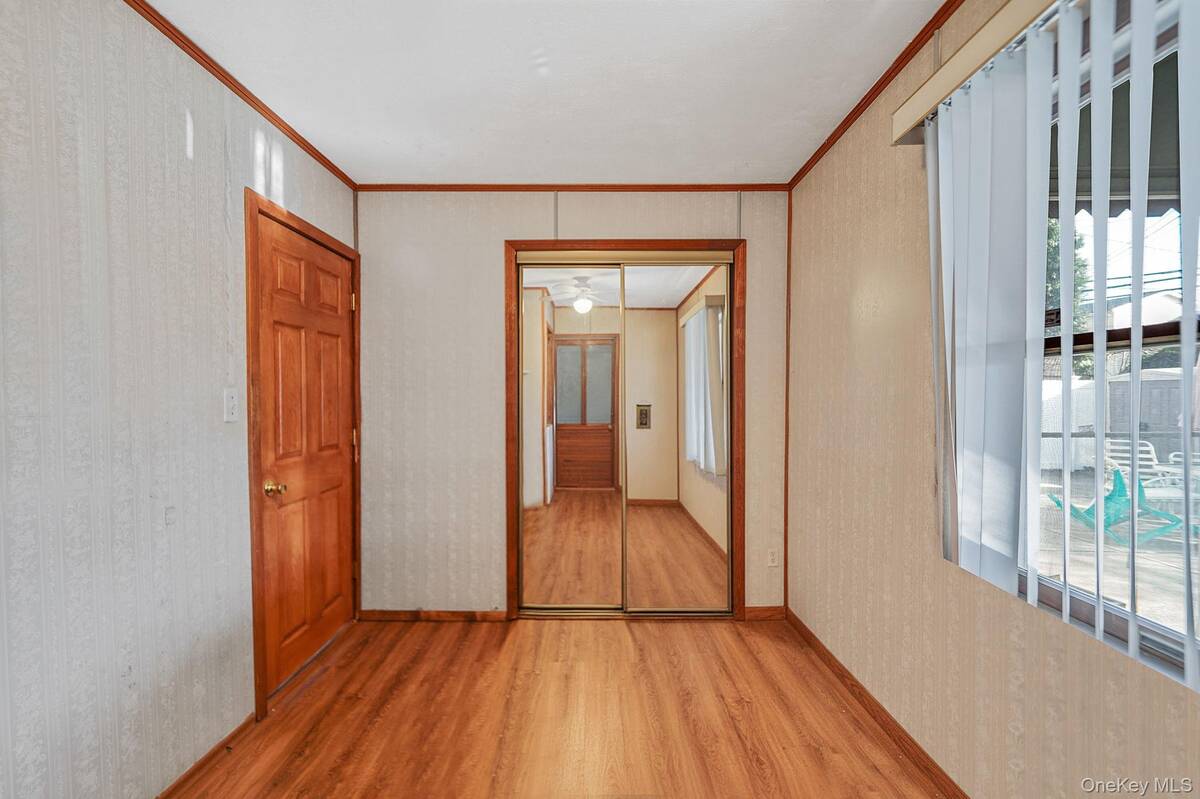 #13 photo, 32 Needle Lane, Levittown , NY 11756