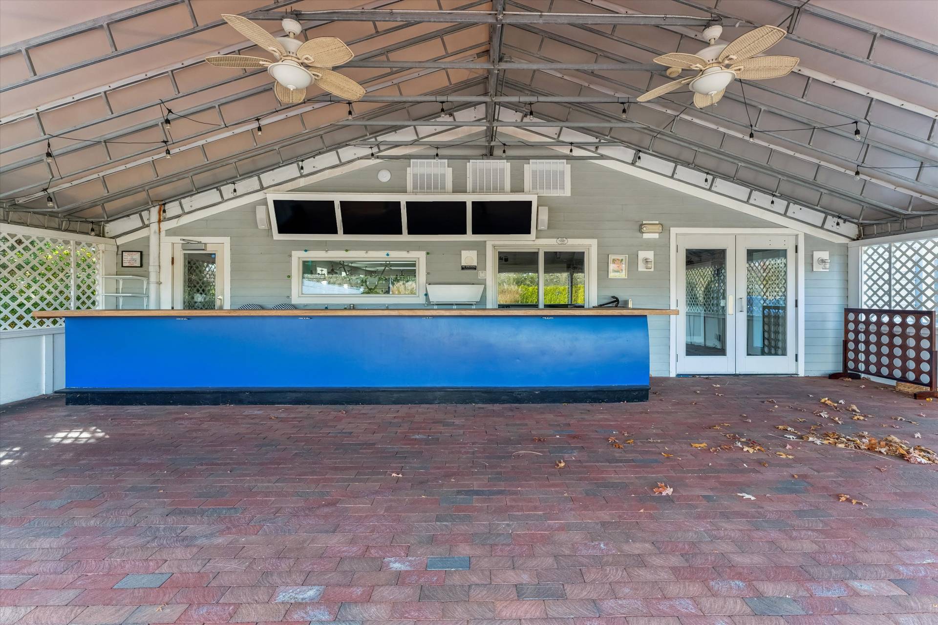 #11 photo, 62  Montauk Highway, 롱 아일랜드 Westhampton , NY 11977