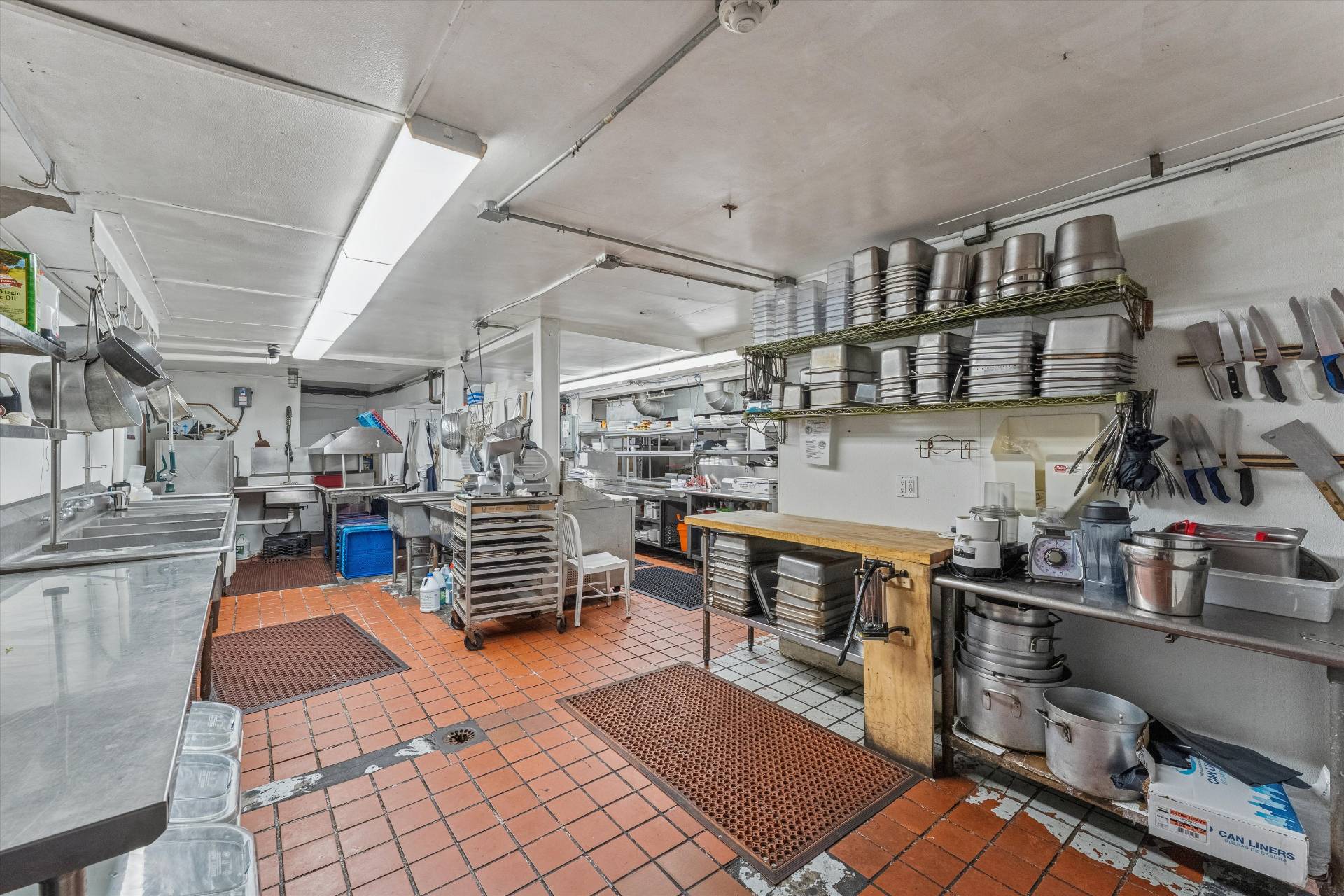 #14 photo, 62  Montauk Highway, 롱 아일랜드 Westhampton , NY 11977