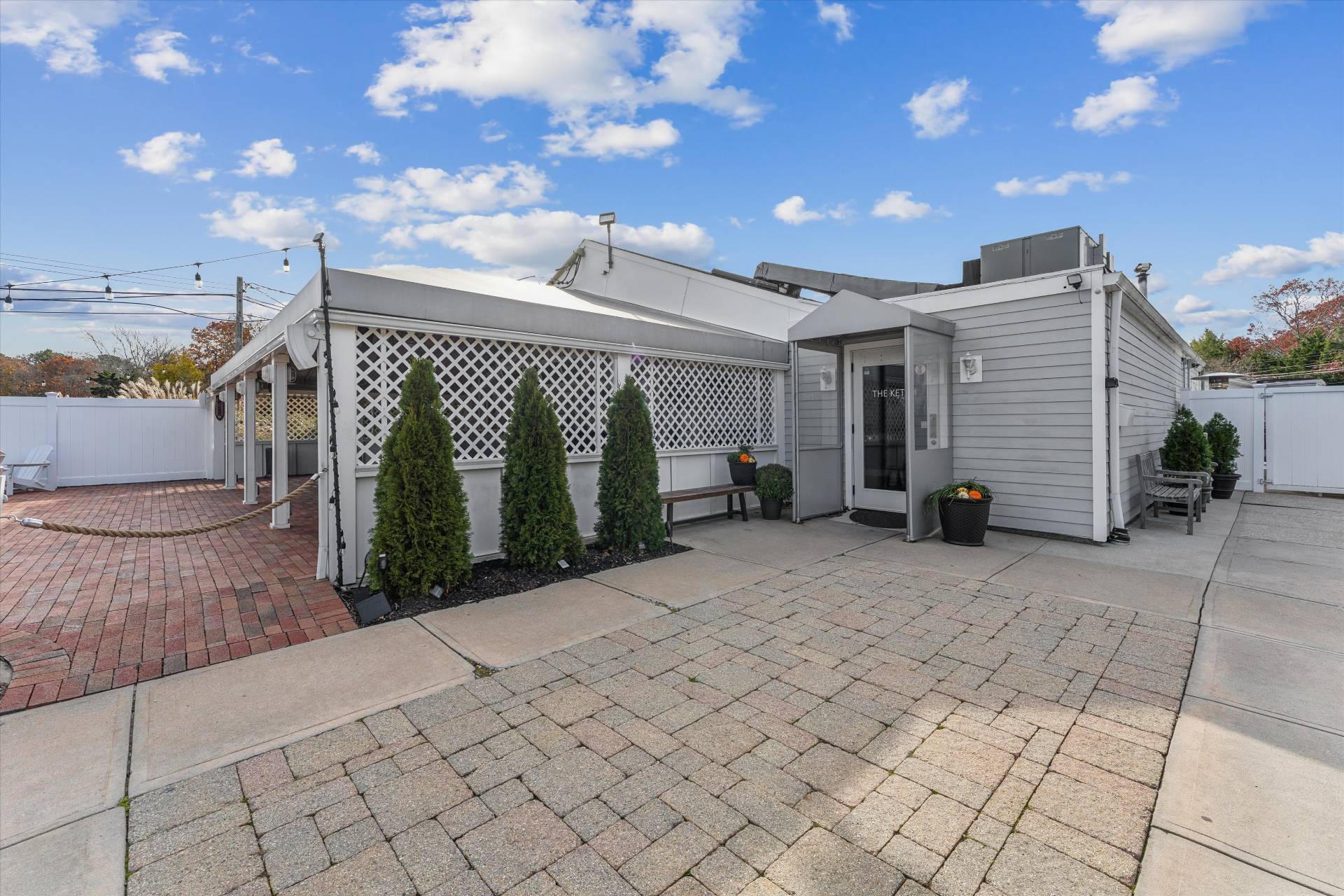 #4 photo, 62  Montauk Highway, 롱 아일랜드 Westhampton , NY 11977