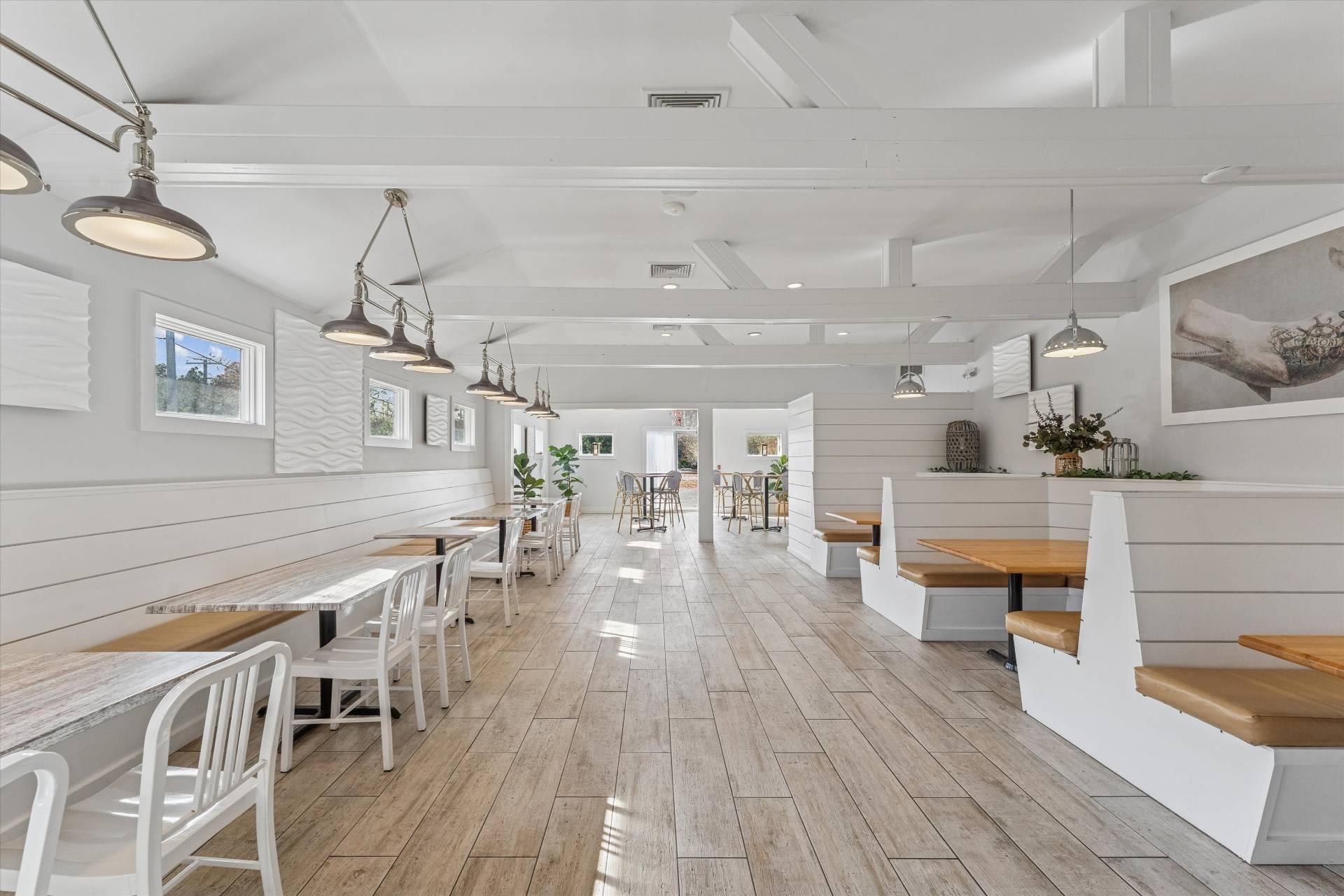 #8 photo, 62  Montauk Highway, 롱 아일랜드 Westhampton , NY 11977