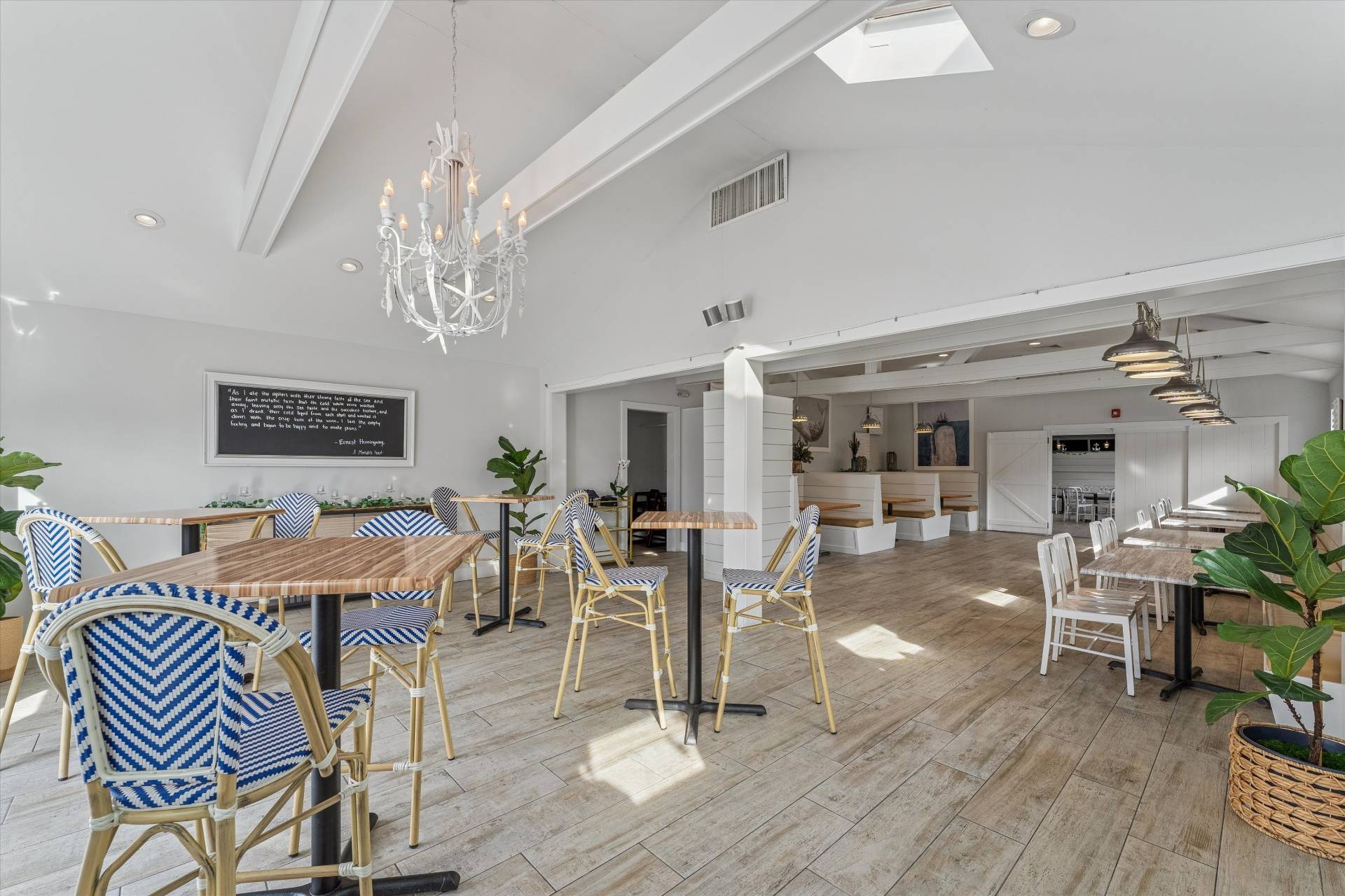 #9 photo, 62  Montauk Highway, 롱 아일랜드 Westhampton , NY 11977