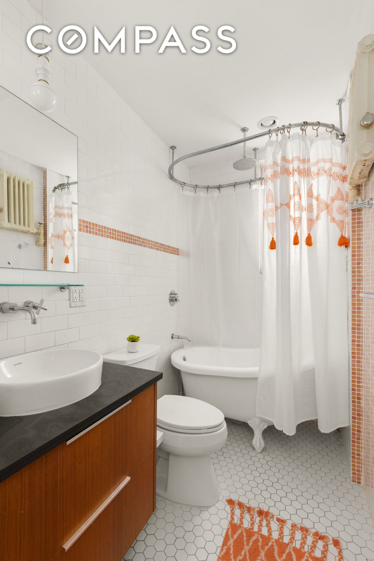 #7 photo, 345 Montgomery Street, Crown Heights , NY 11225