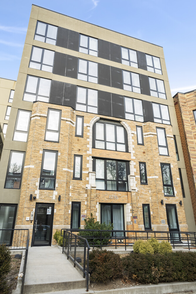 #8 photo, Brooklyn, Bushwick , NY 11207