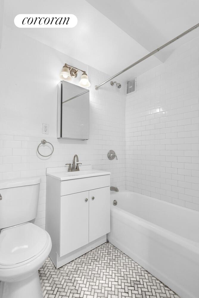 #6 photo, Brooklyn, Fort Greene , NY 11217