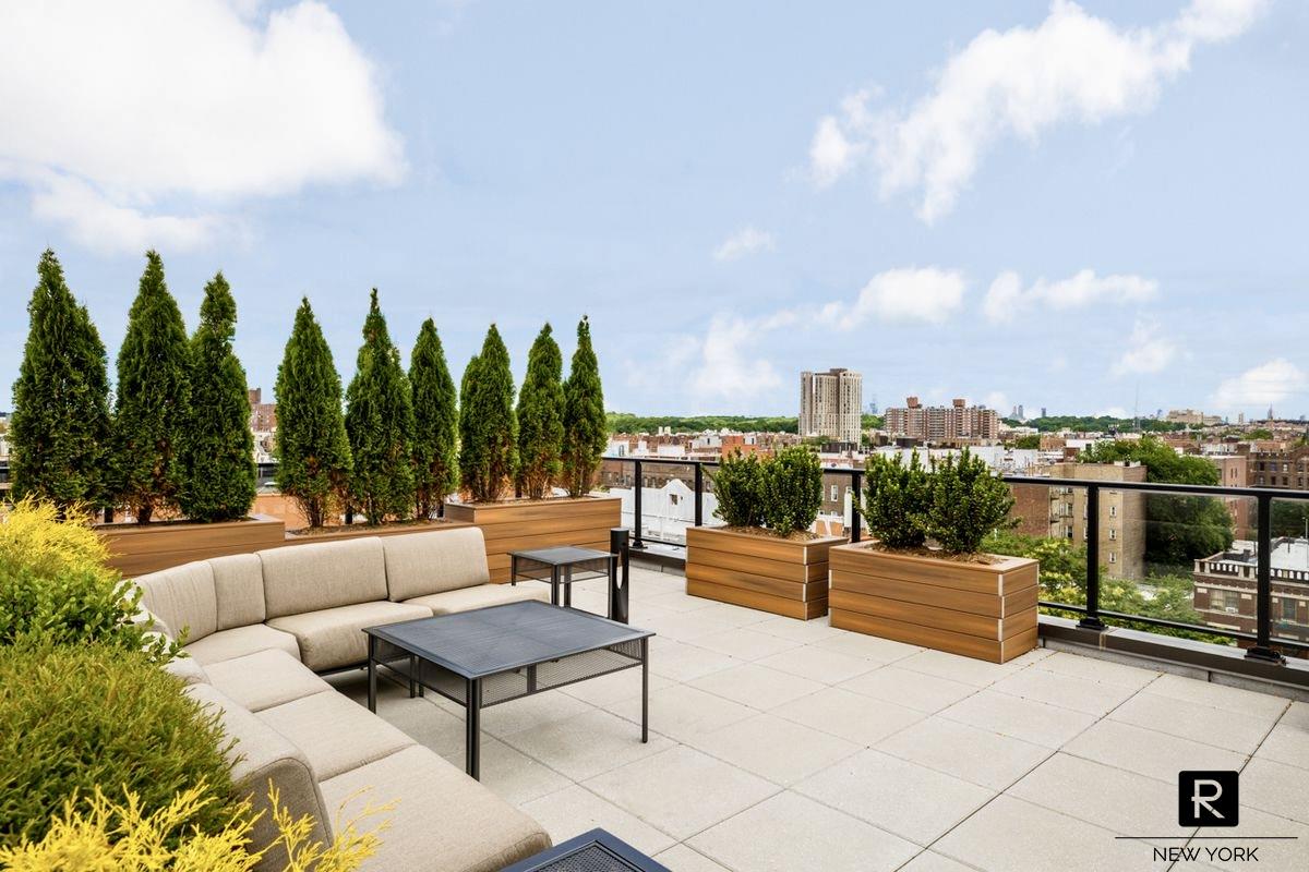 #11 photo, 2100 Bedford Avenue, Flatbush , NY 11226