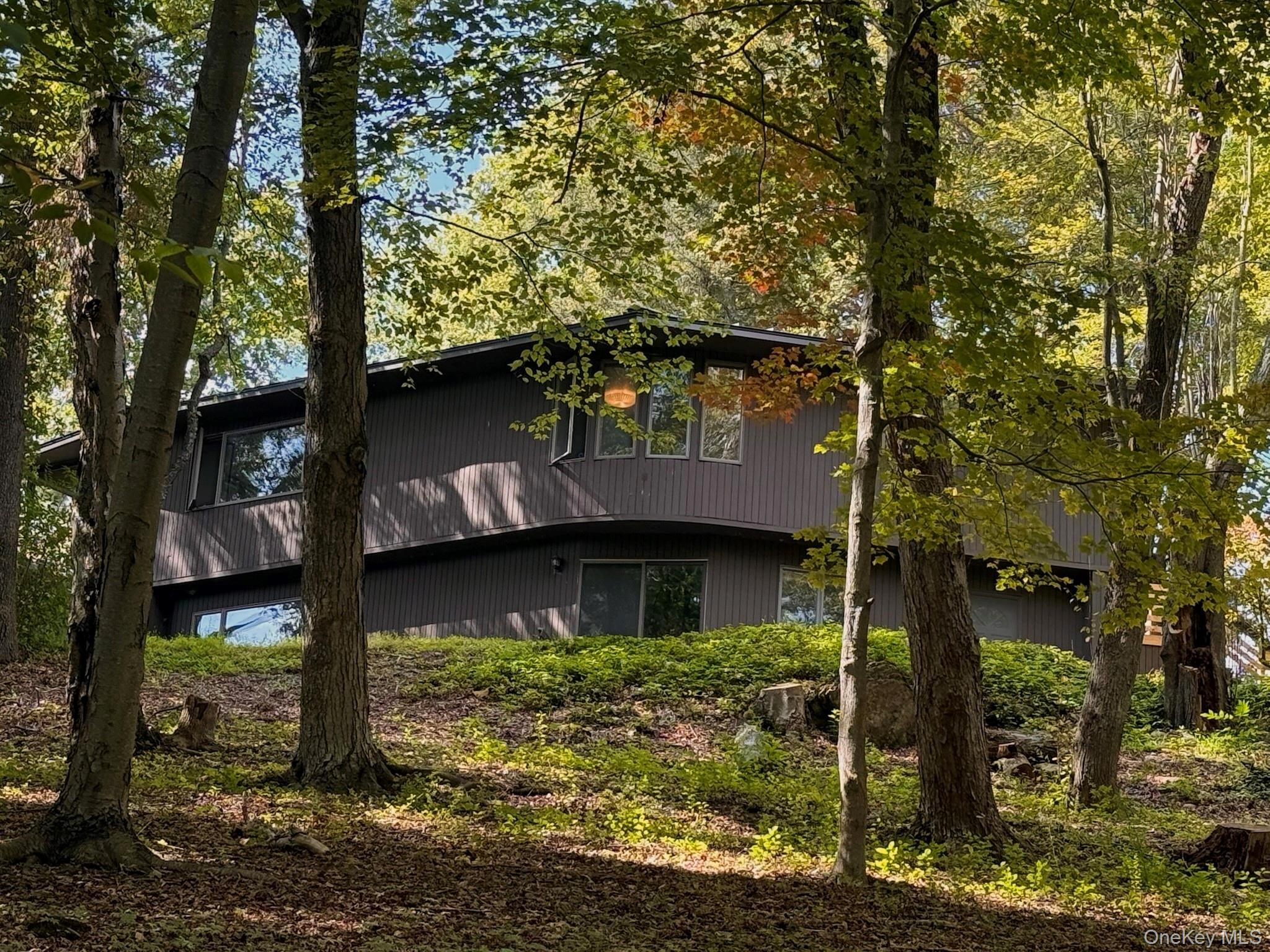 #1 photo, 28 Philipse Brook Road, Garrison , NY 10524