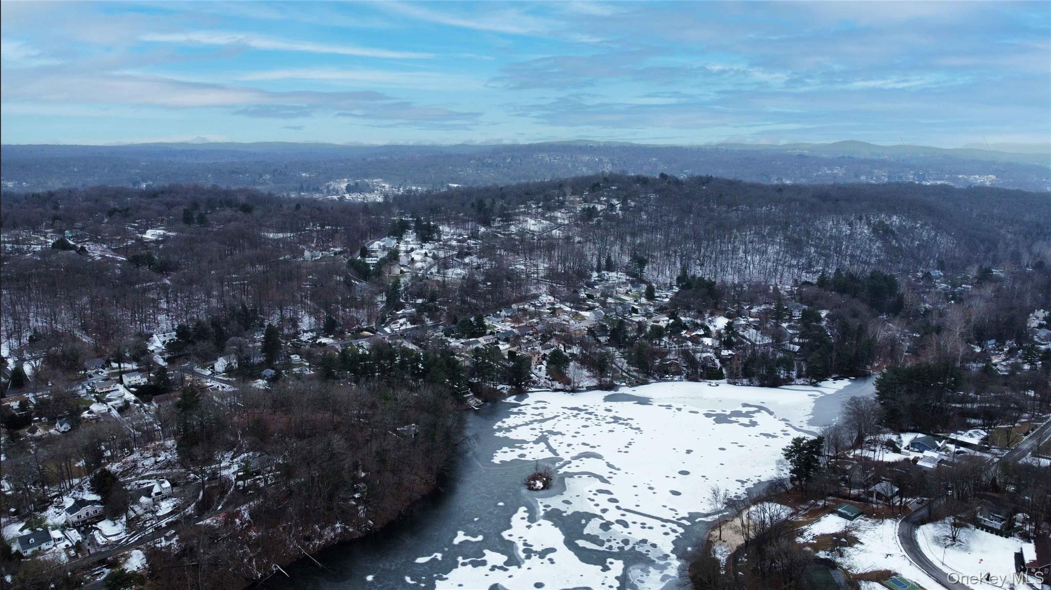 #3 photo, 32 Winston Lane, Garrison , NY 10524