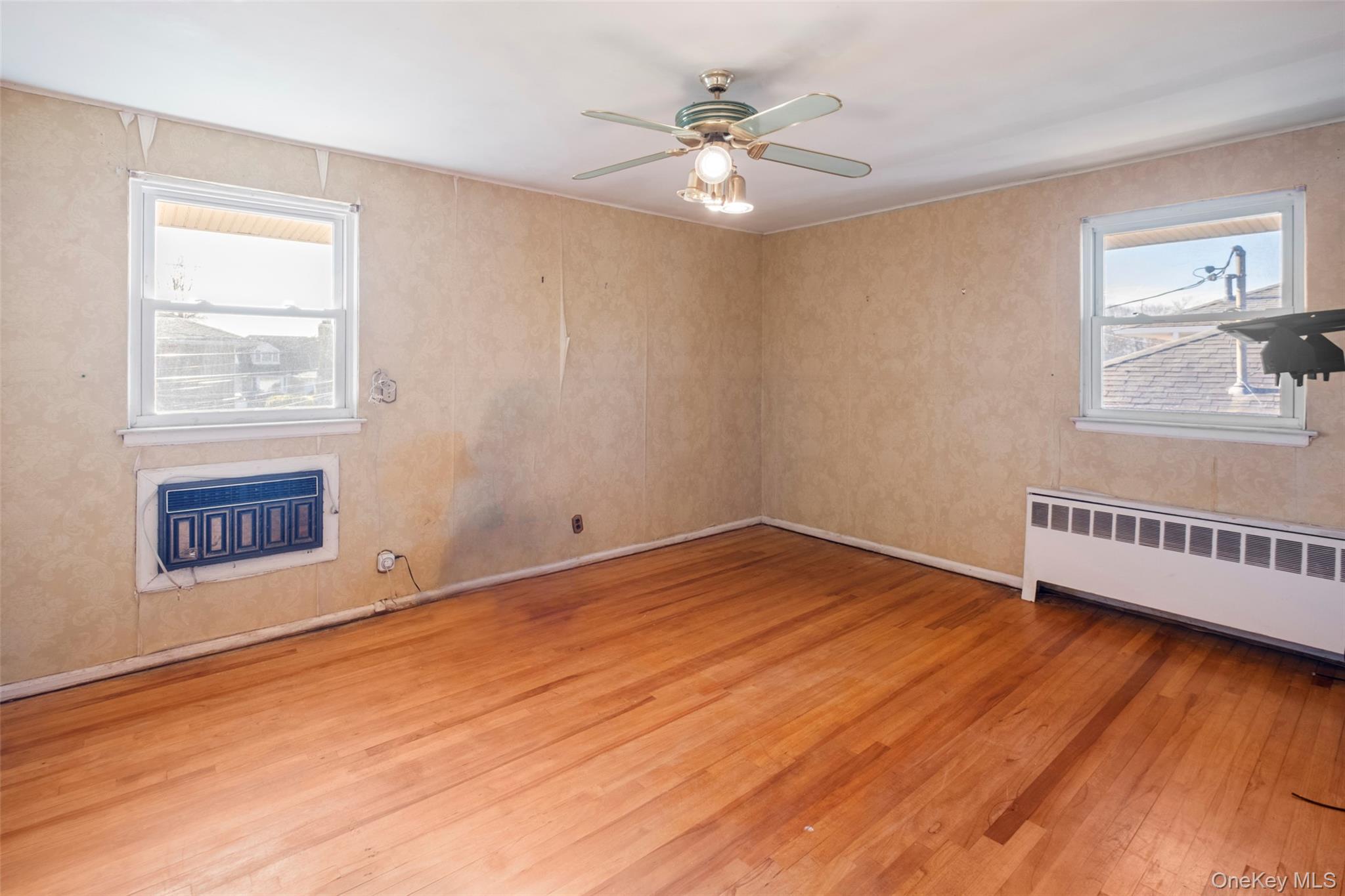 #18 photo, 19 Birchwood Park Drive, Syosset , NY 11791