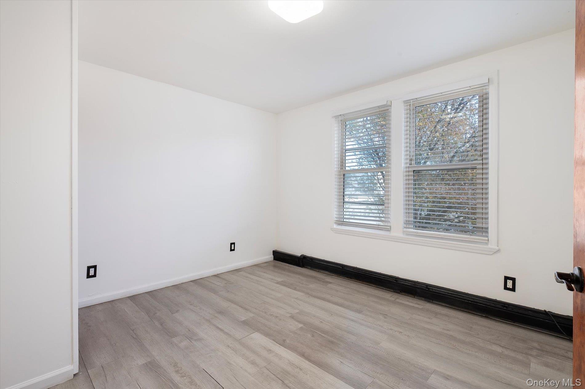 #16 photo, 41 Atlantic Avenue, Freeport , NY 11520