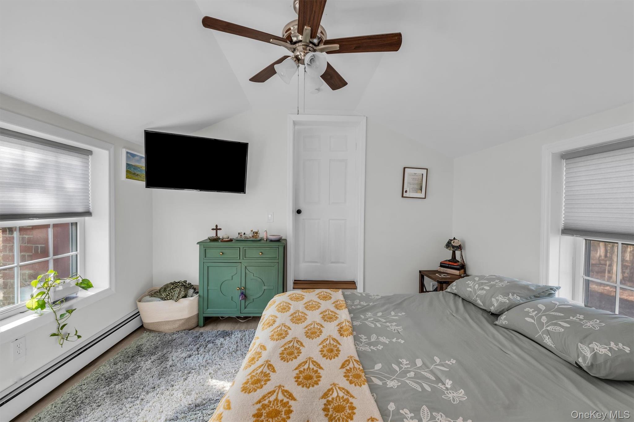 #19 photo, 164 Donegan Avenue, East Patchogue , NY 11772