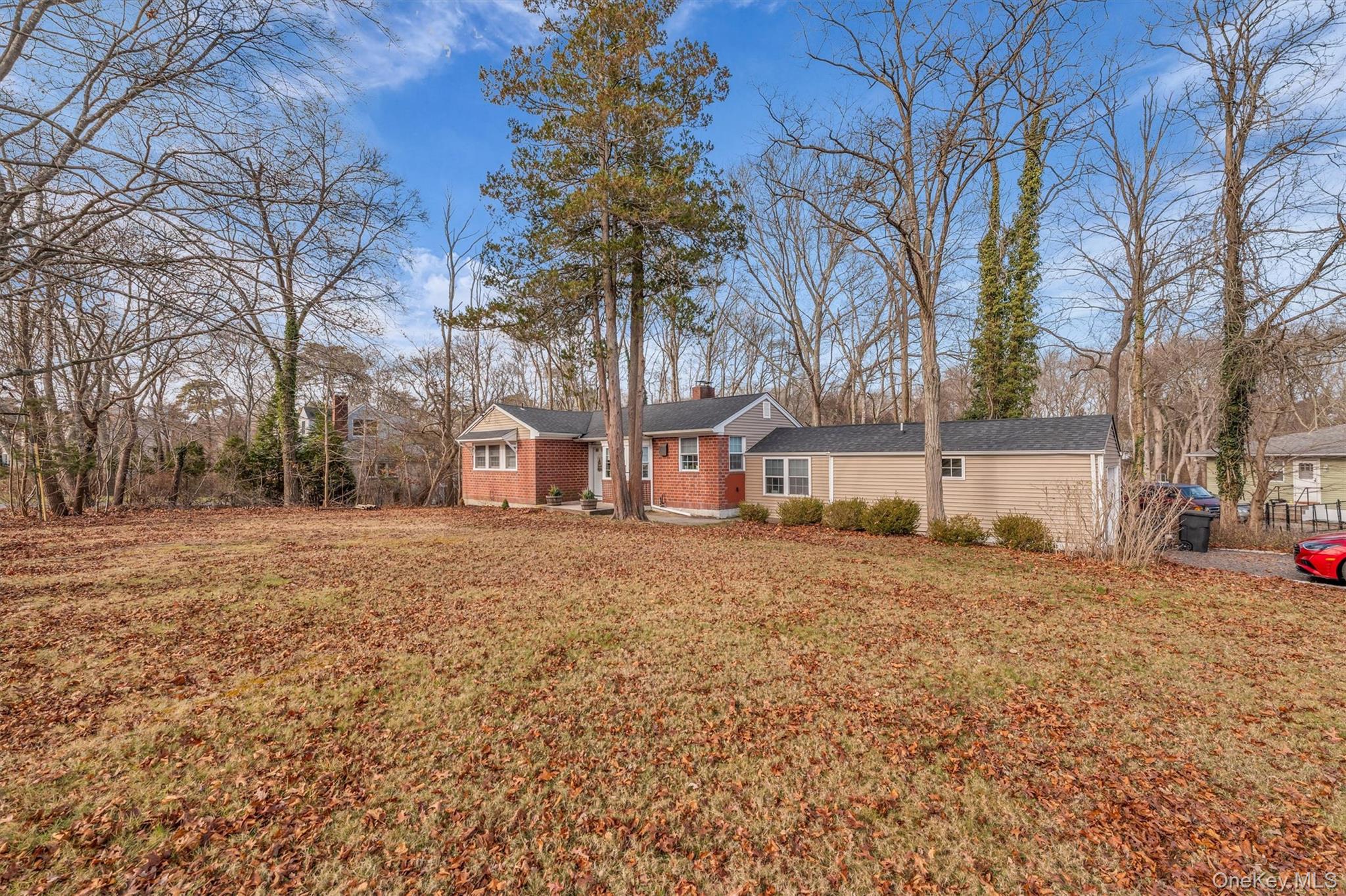 #2 photo, 164 Donegan Avenue, East Patchogue , NY 11772