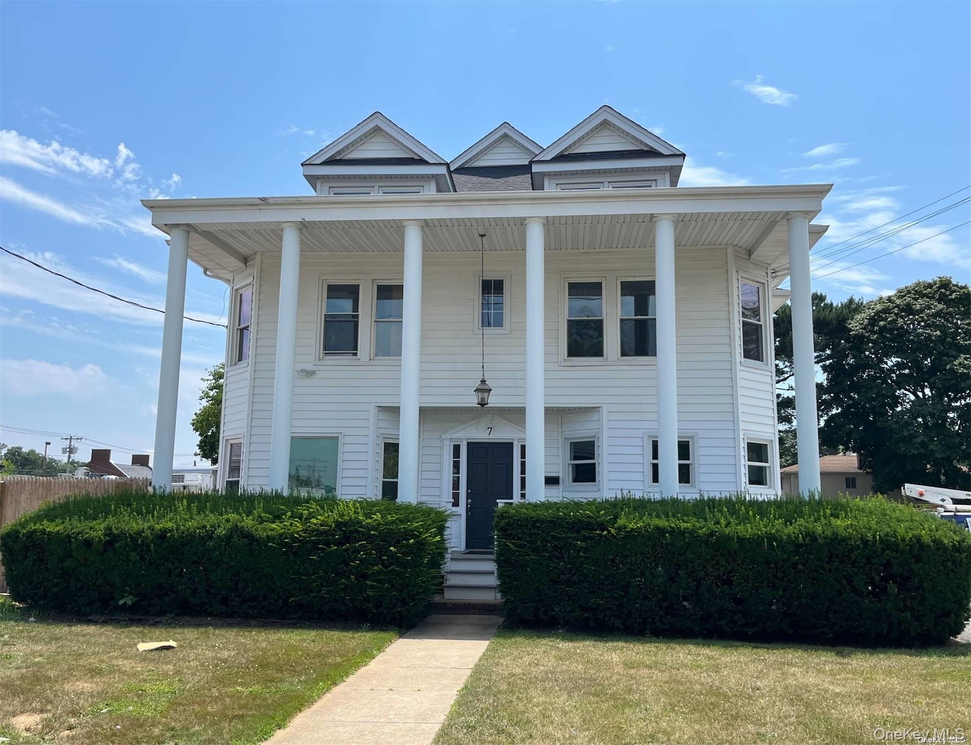 #9 photo, 7 Pulaski Road, East Northport , NY 11731