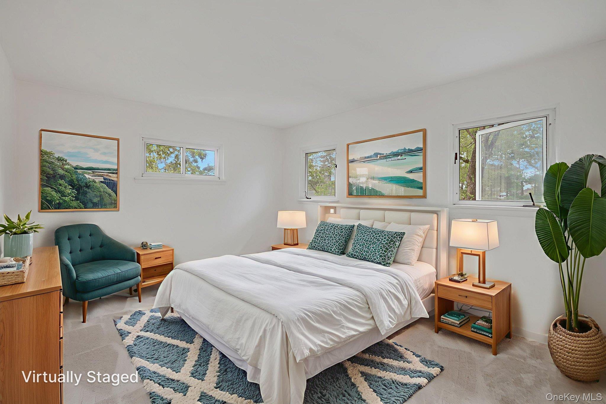 #15 photo, 10 Elayne Court, Smithtown , NY 11787