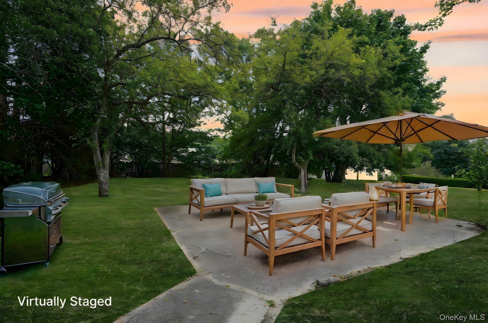 #6 photo, 10 Elayne Court, Smithtown , NY 11787