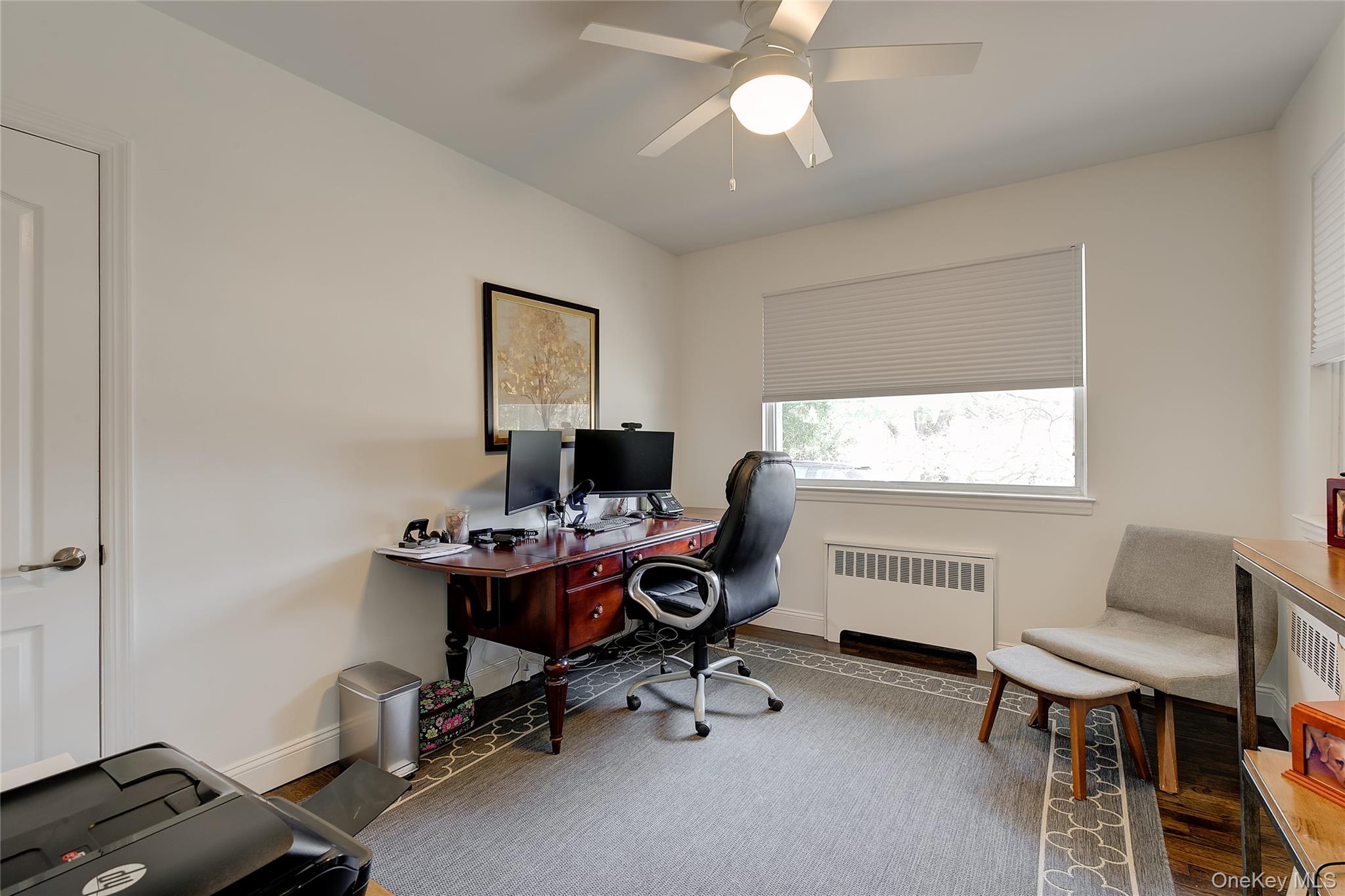 #19 photo, 189 Old Westbury Road, Old Westbury , NY 11568