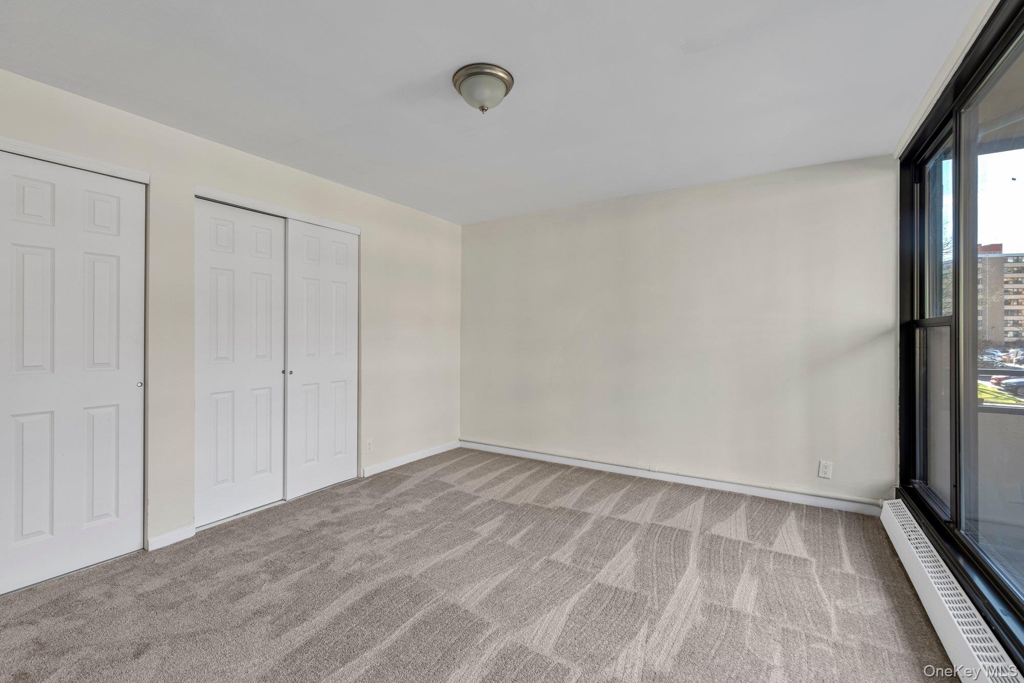 #6 photo, 166-40 Powells Cove Blvd, Beechhurst , NY 11357