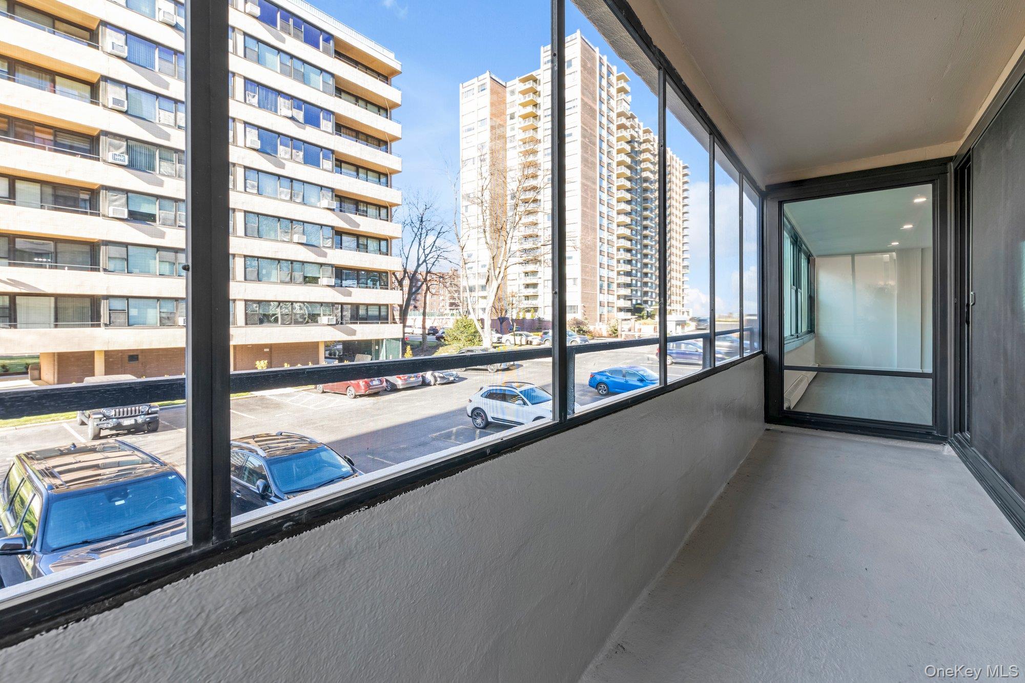 #9 photo, 166-40 Powells Cove Blvd, Beechhurst , NY 11357