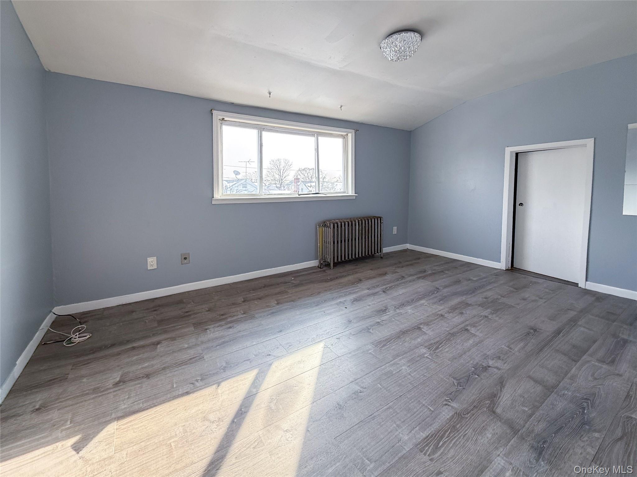 #3 photo, Valley Stream, Valley Stream , NY 11580