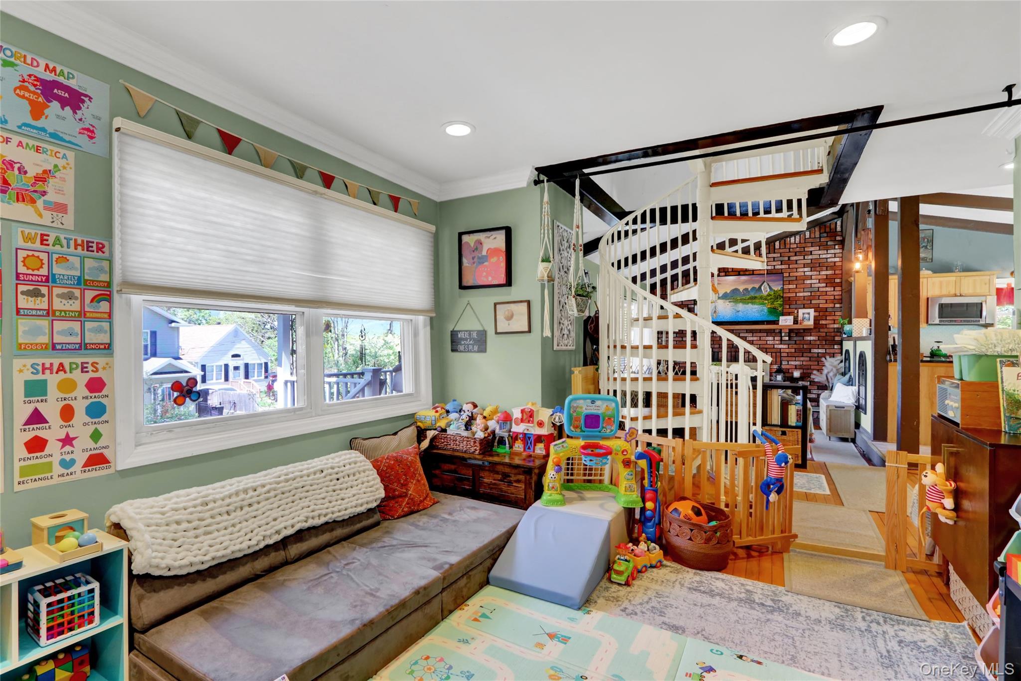 #14 photo, 25 Zenith Road, Rocky Point , NY 11778