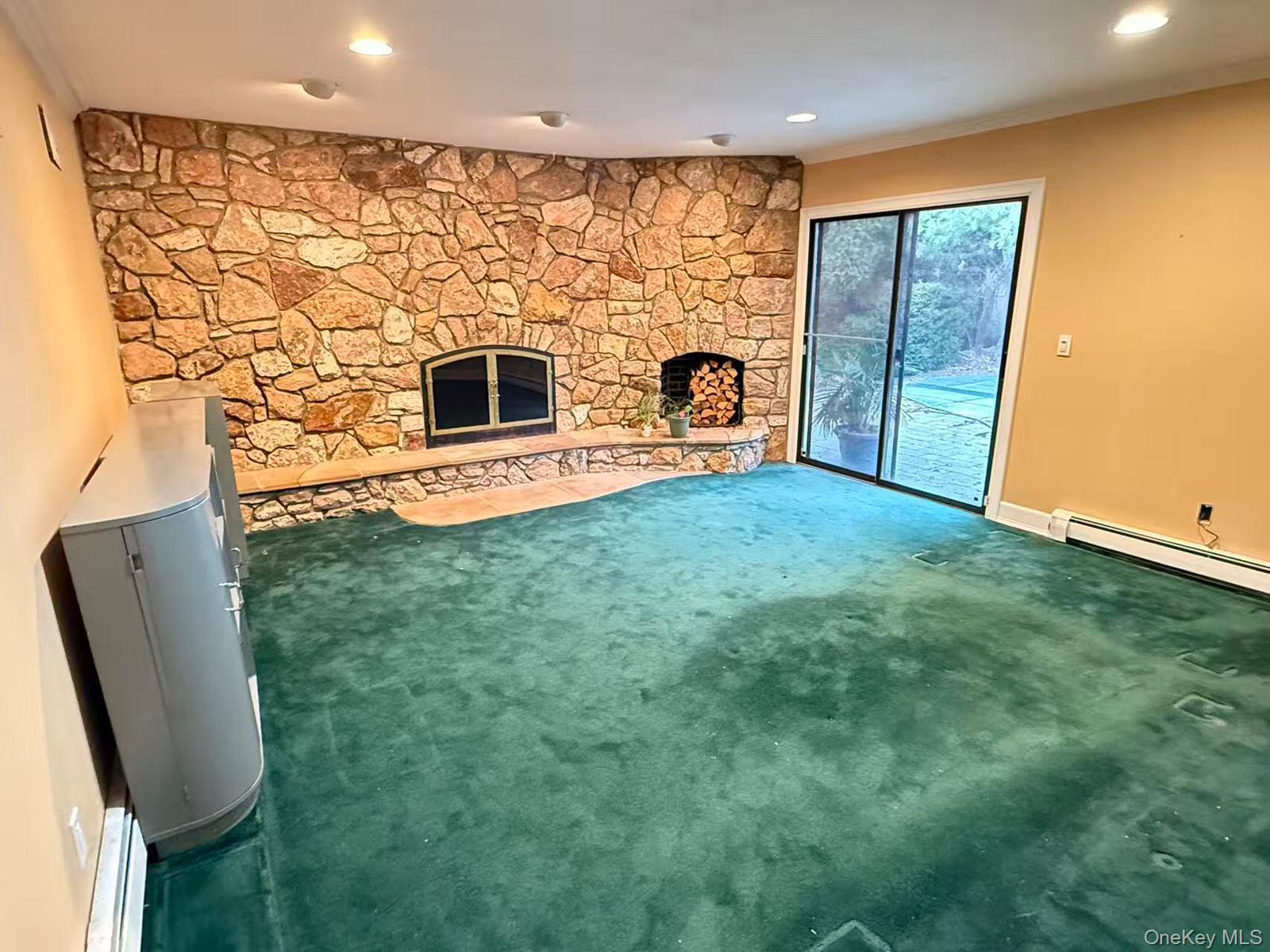 #11 photo, 2 Joan Court, Woodbury , NY 11797